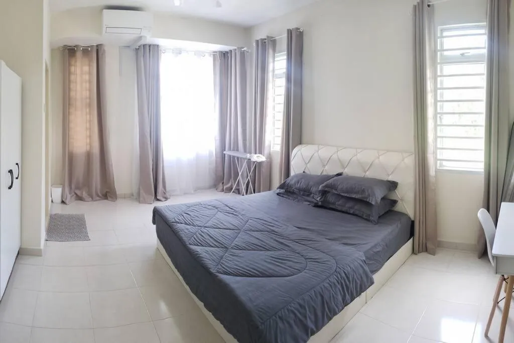 Bedroom, Bed in Teratak Teratai Homestay- Corner