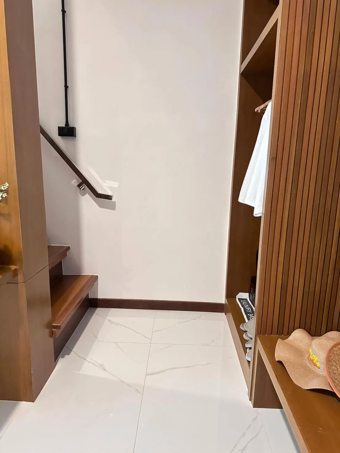 Photo of the whole room, Bed in Hotel Villa AoKhanom Beachfront