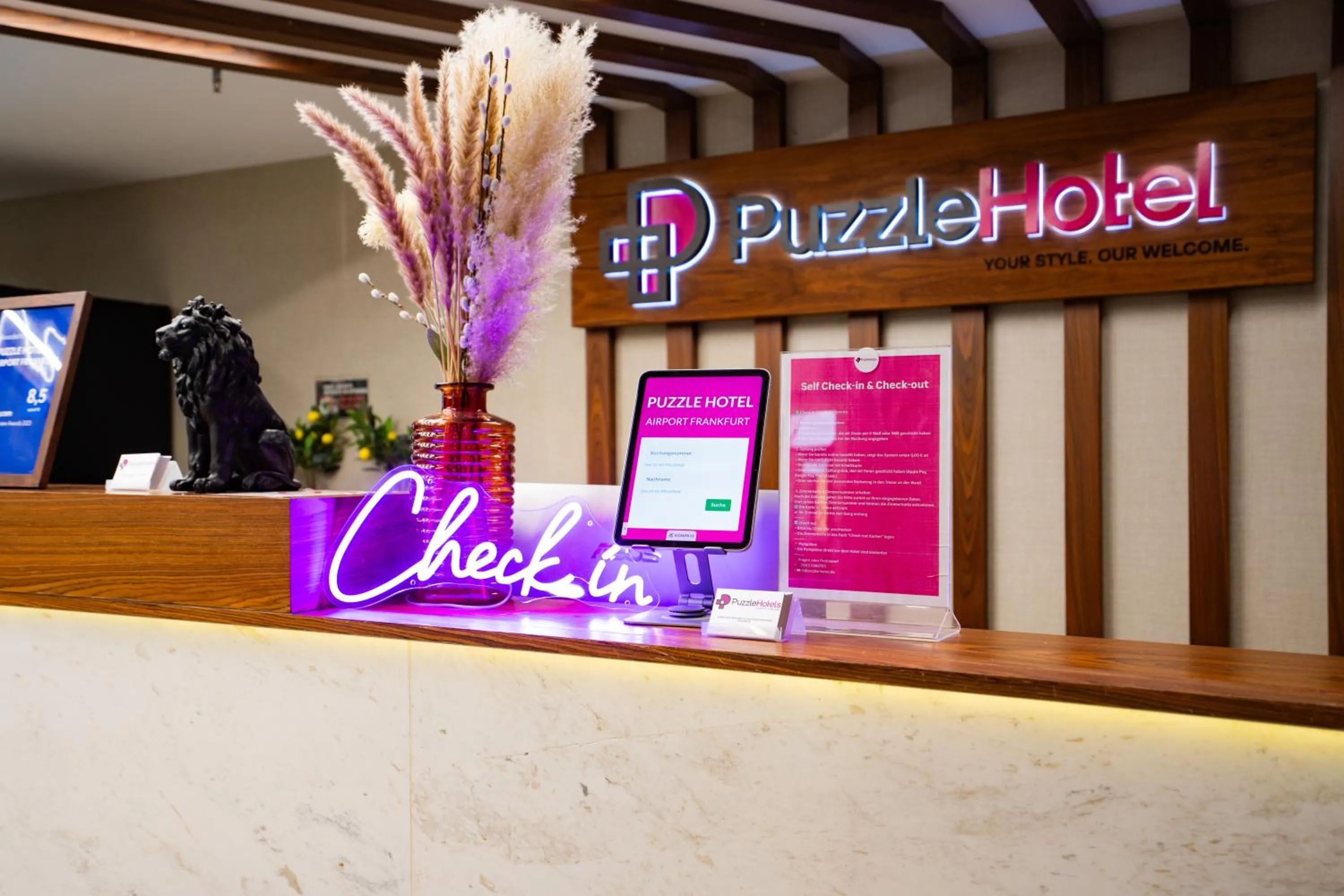 Puzzle Hotel Airport Frankfurt