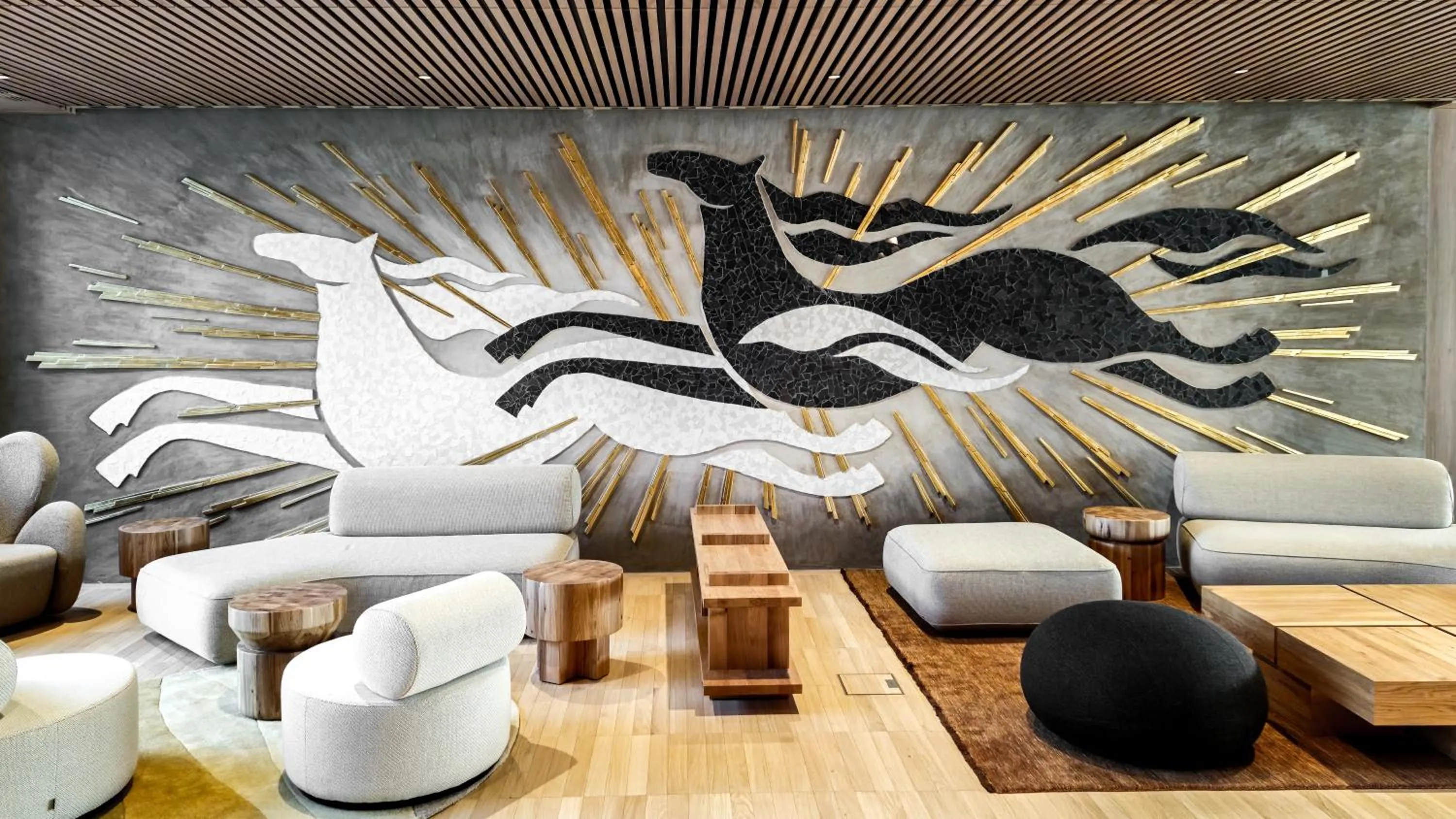 Lobby or reception in Hotel GLAR Conference & SPA