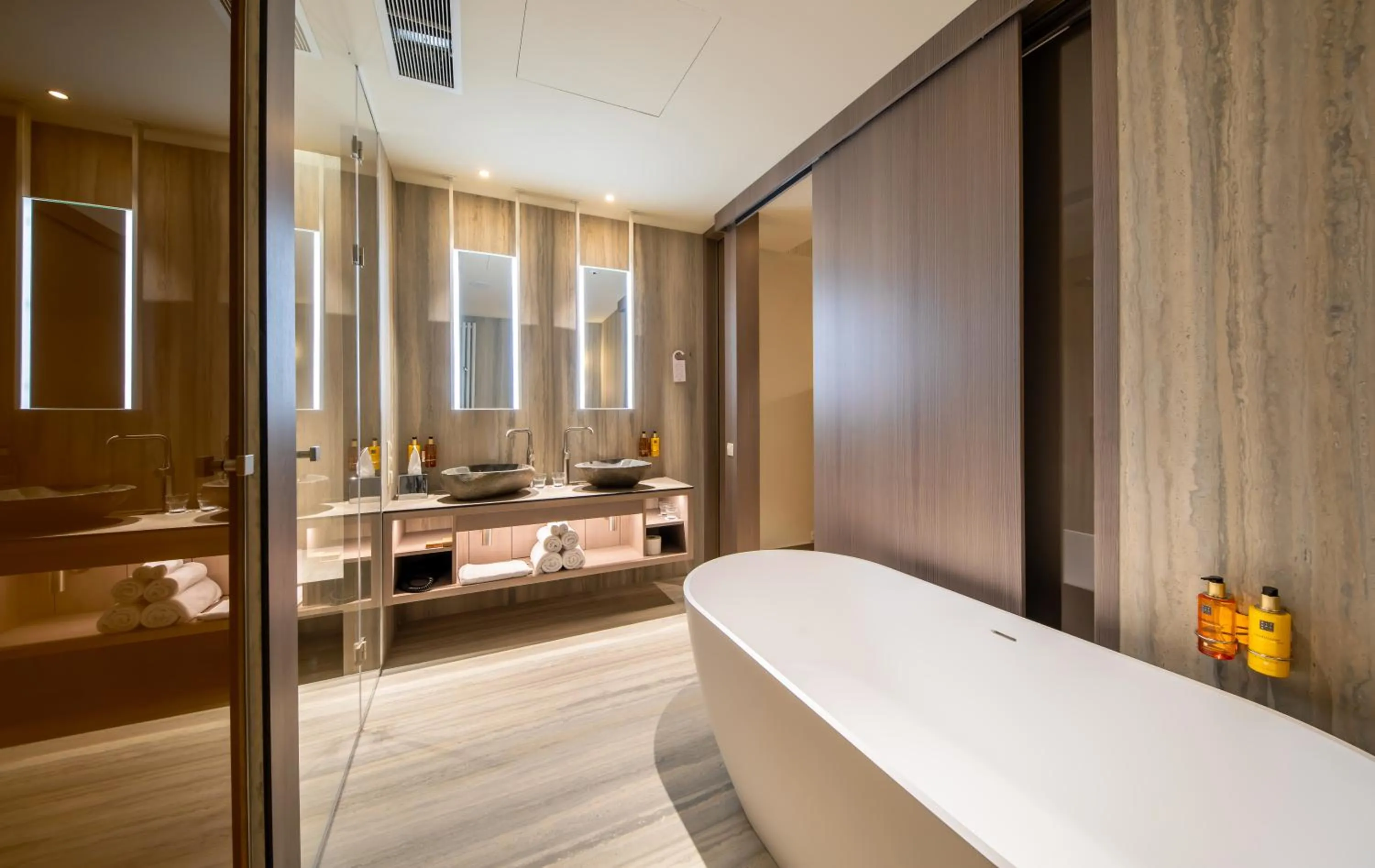 Photo of the whole room in Hotel GLAR Conference & SPA