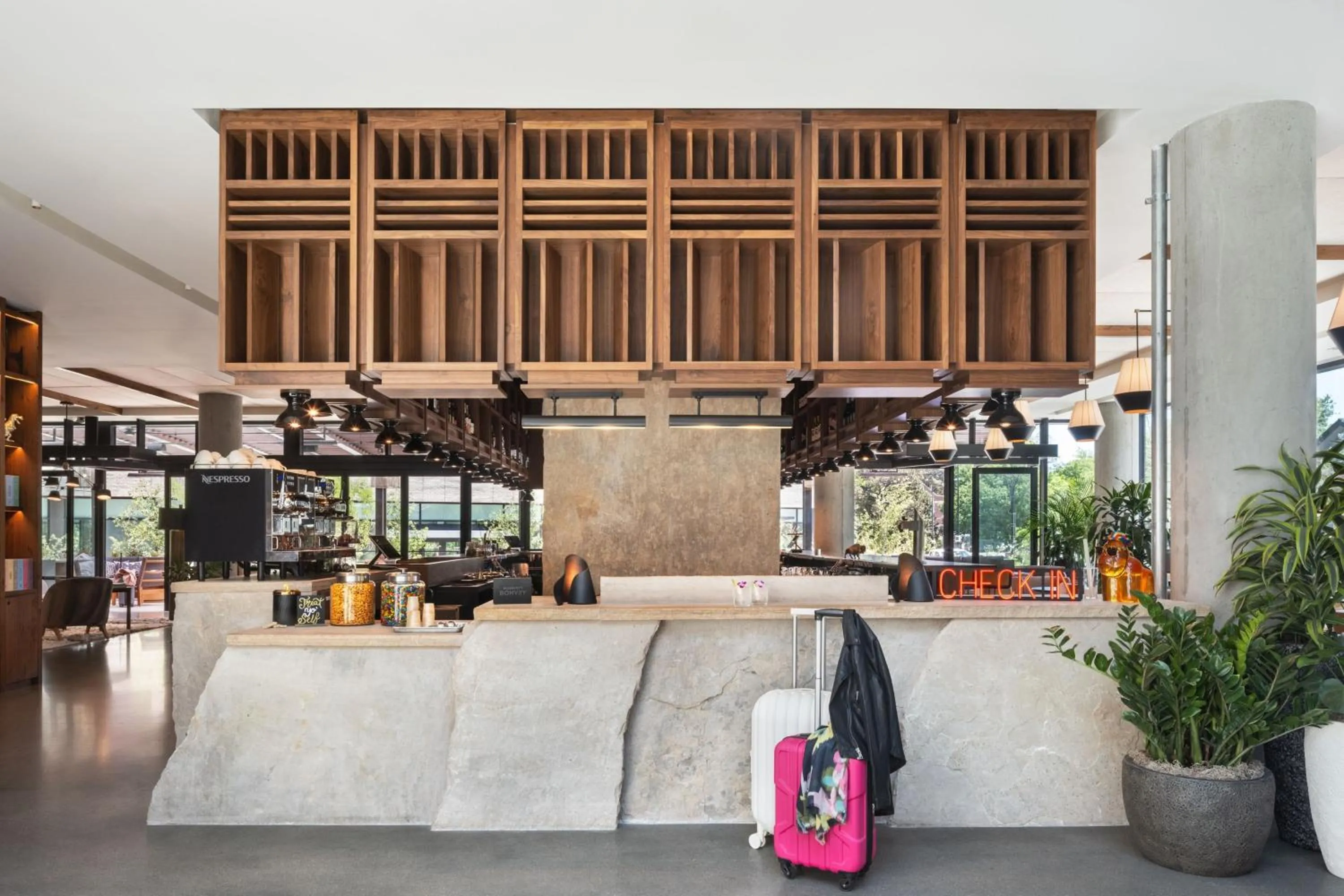 Lounge or bar in Moxy Boulder University