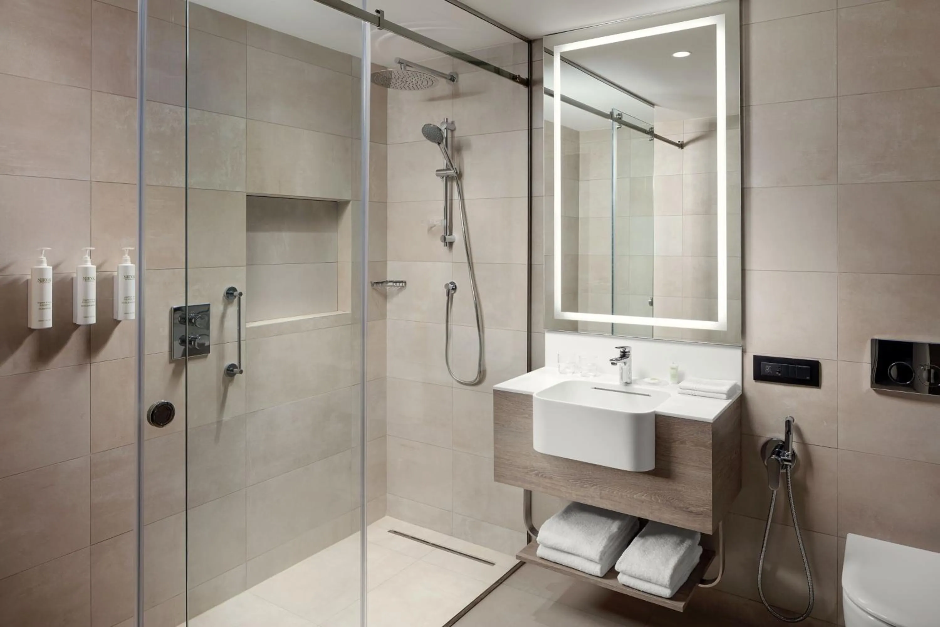 Bathroom in Courtyard by Marriott Yerevan
