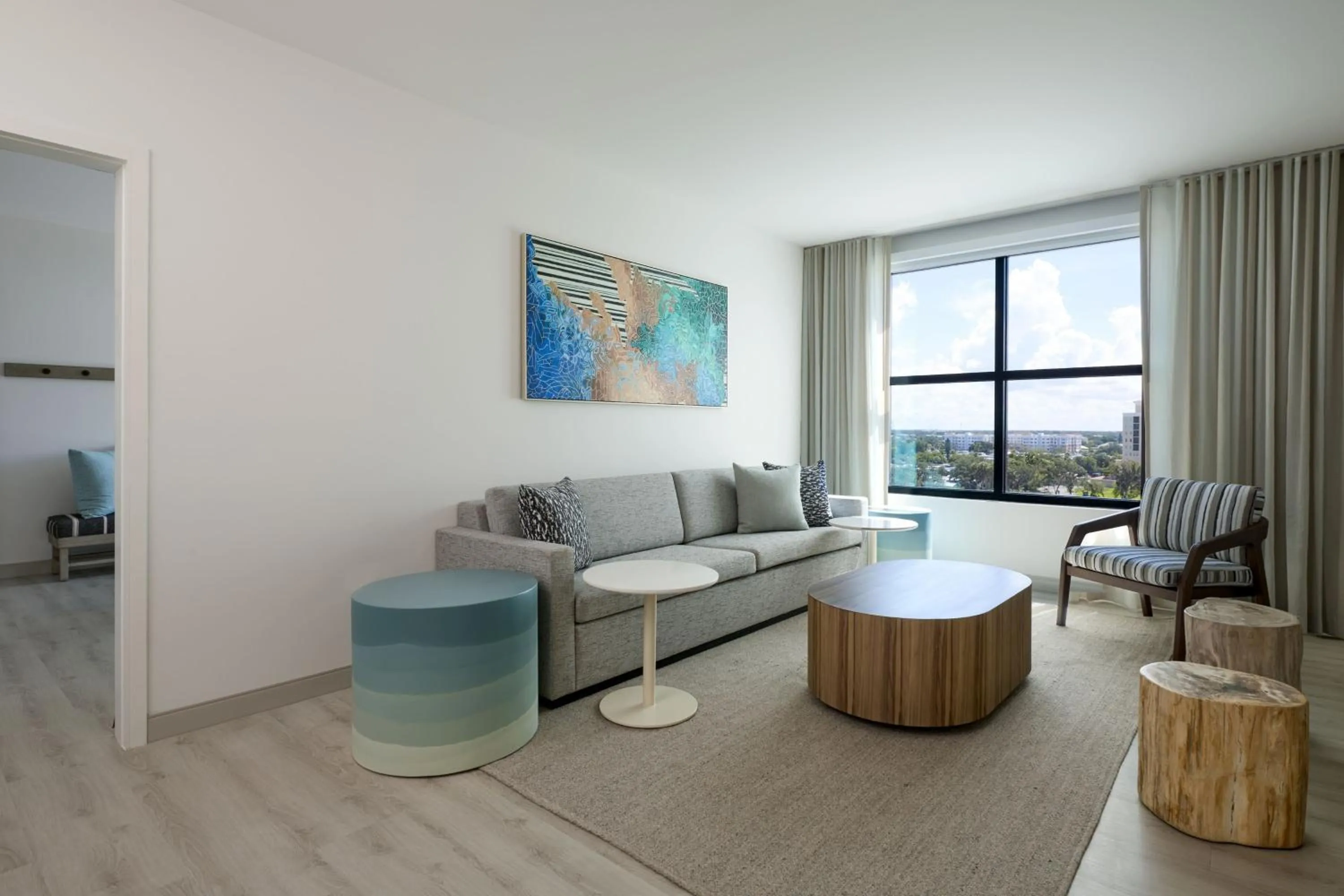 Living room in Palmetto Marriott Resort & Spa