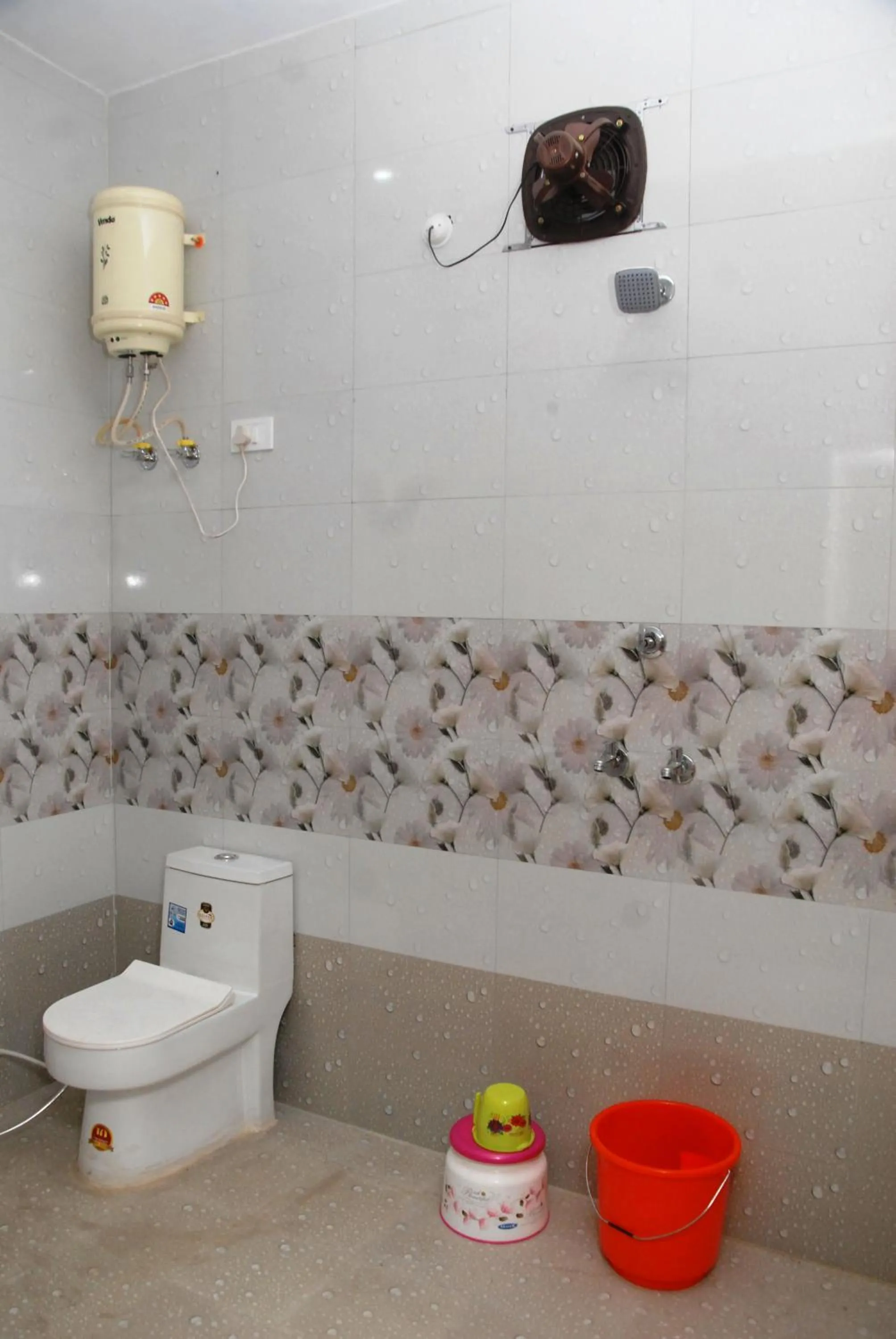 Toilet in Yuvraj Nature Resort