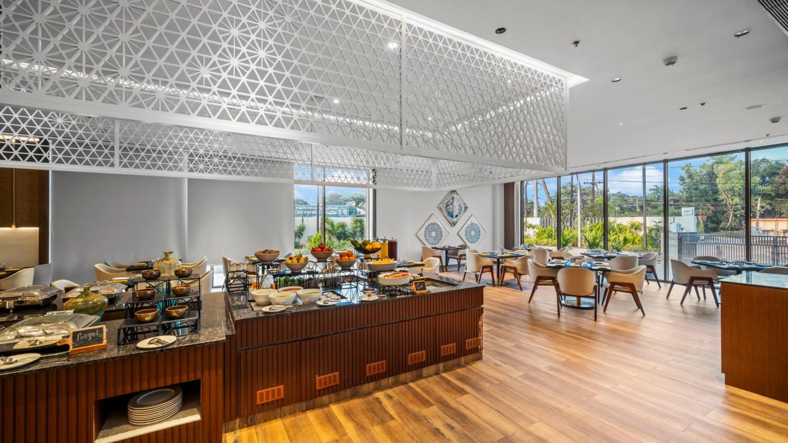 Restaurant/places to eat in Grand Vijayawada by GRT Hotels