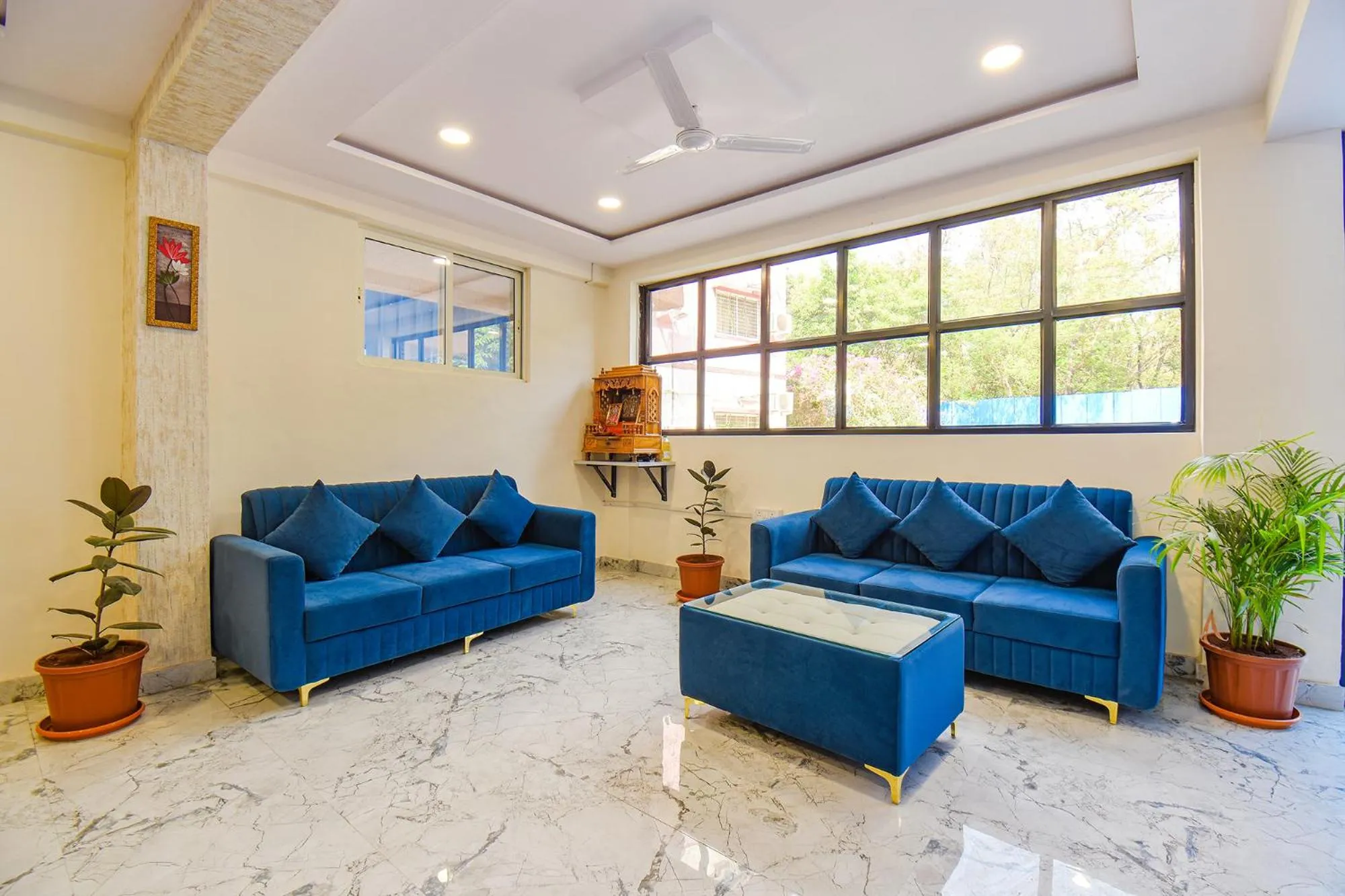 Seating area in FabHotel Prime Esta Inn - Nr Twin Tower, Viman Nagar