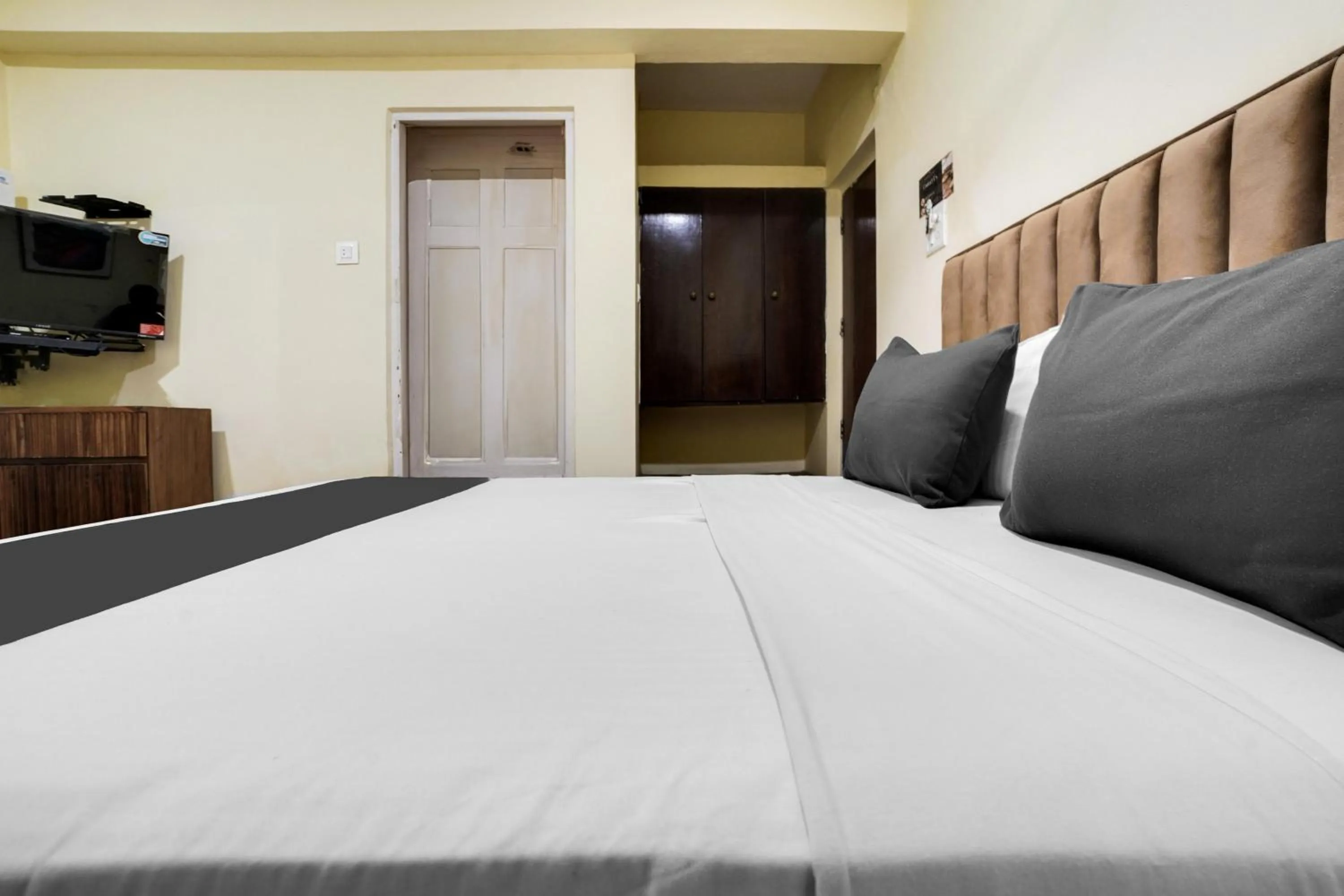 Bedroom, Bed in Collection O Calangute