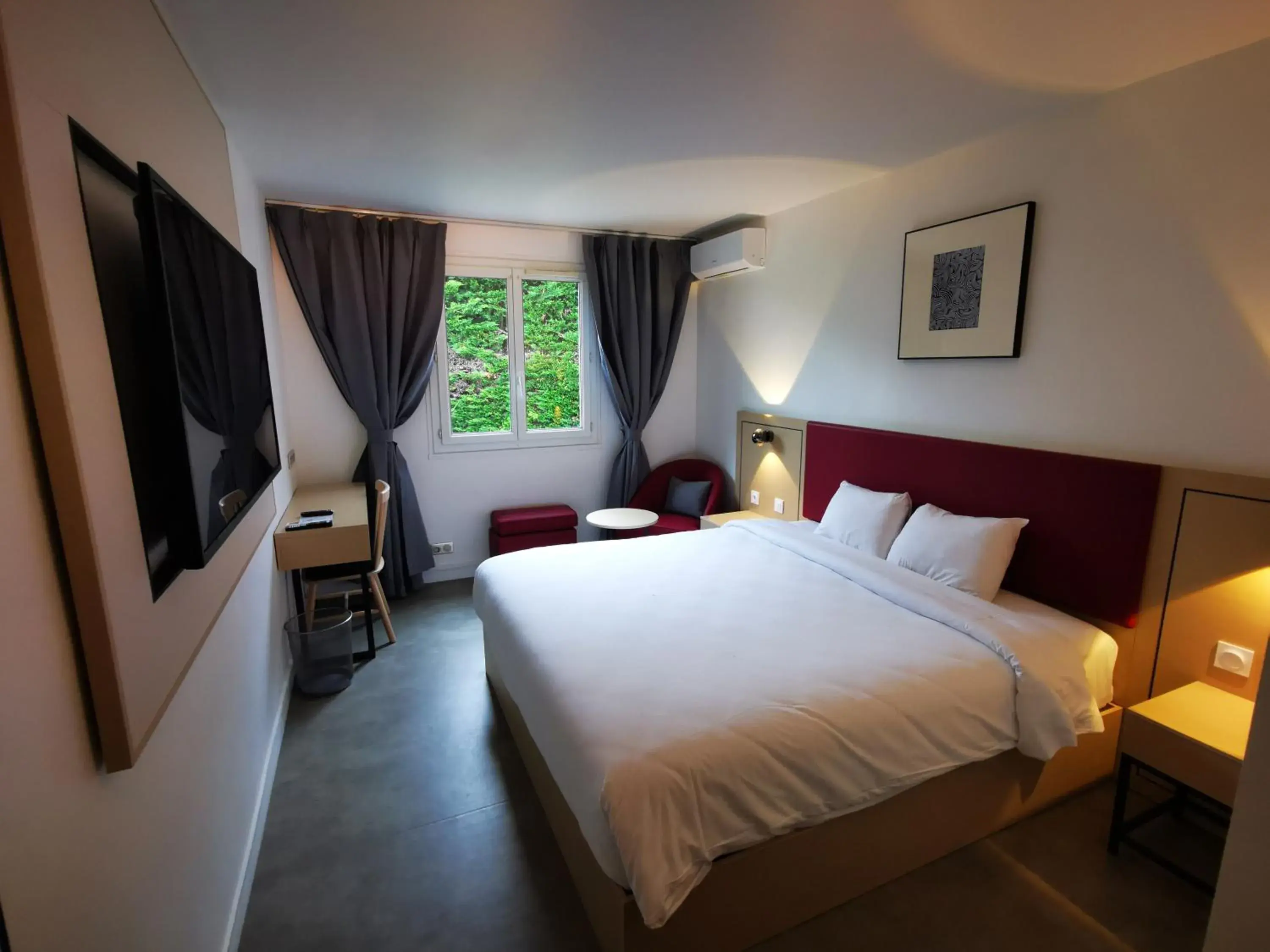 Double Room - Disability Access in Anaïs Hôtel Bourges Nord Saint-Doulchard Double Room - Disability Access in Anaïs Hôtel Bourges Nord Saint-Doulchard