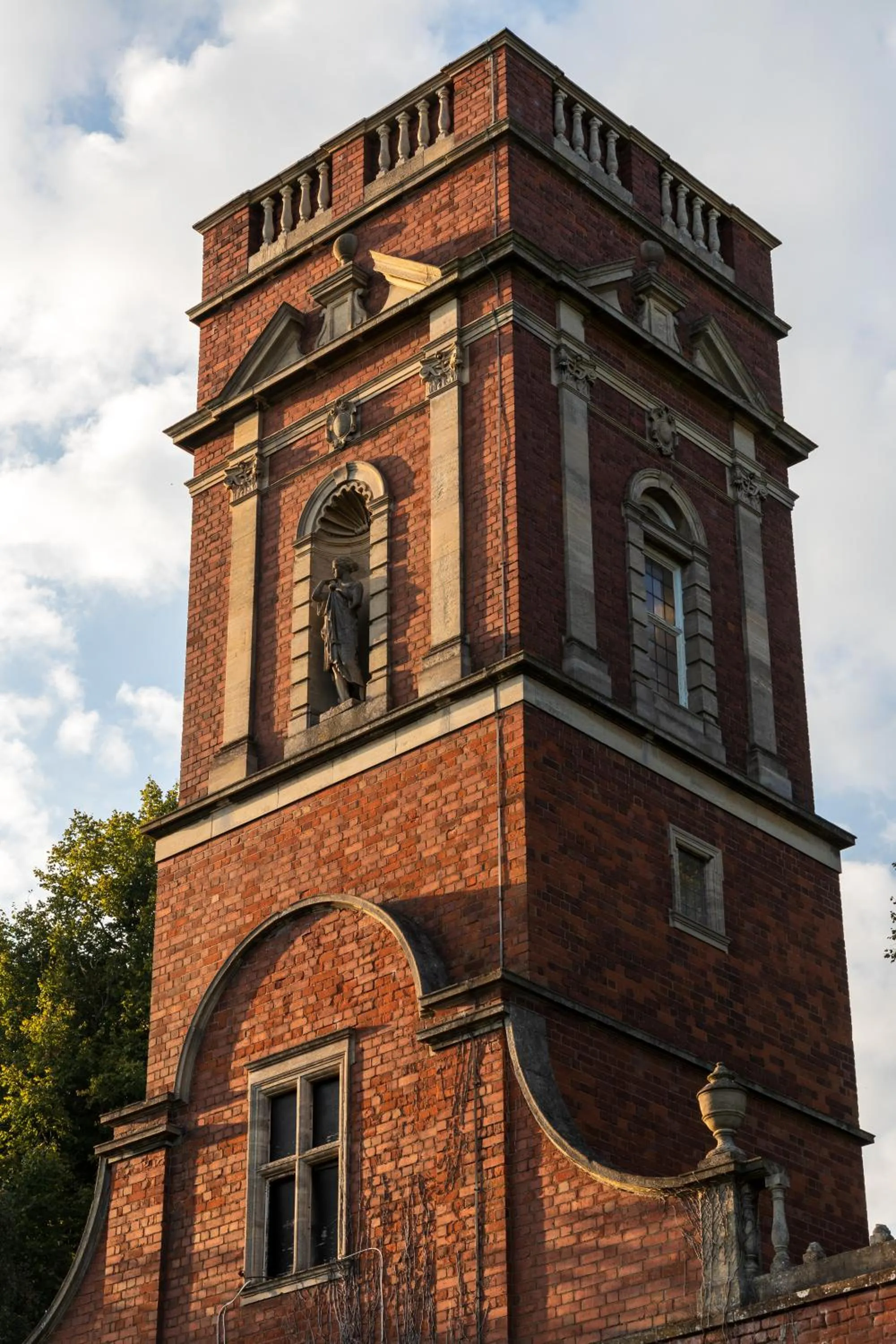 Property building in Bosworth Hall Hotel & Spa