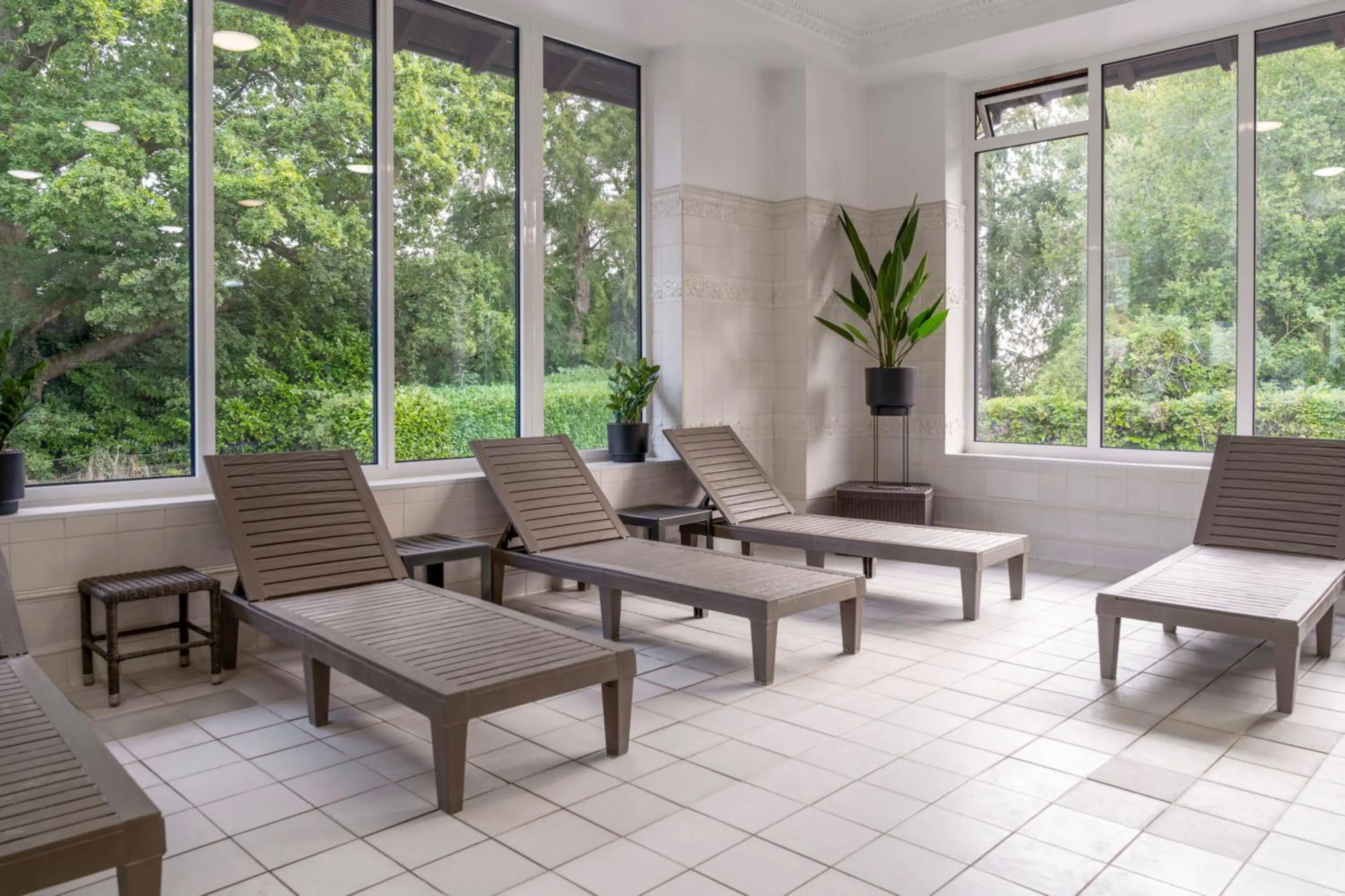 Swimming pool in Bosworth Hall Hotel & Spa