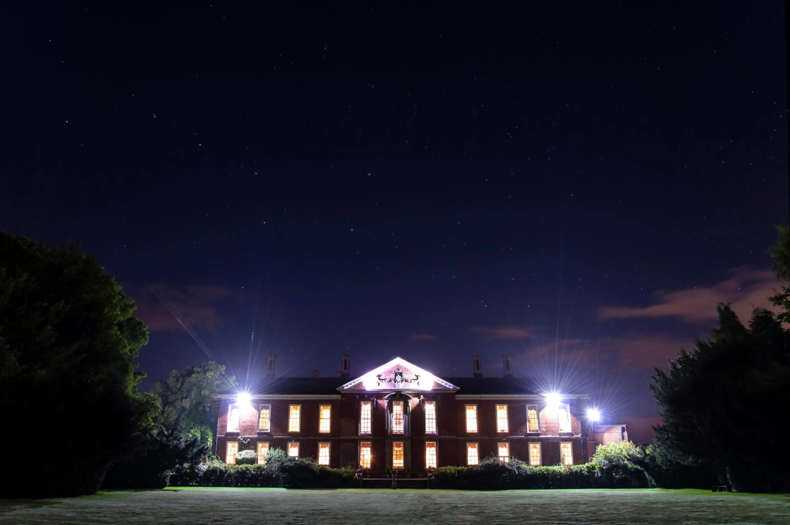 Property building in Bosworth Hall Hotel & Spa