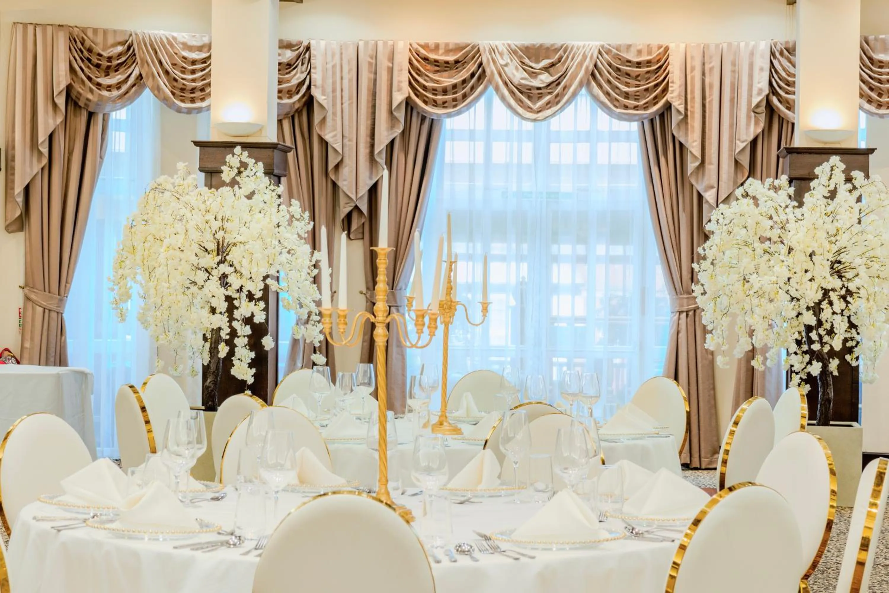 wedding in Bosworth Hall Hotel & Spa