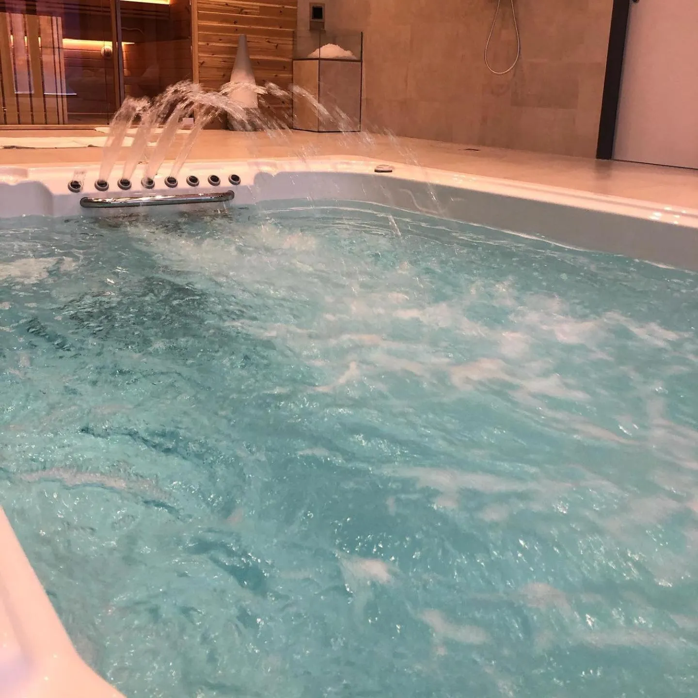 Hot Tub in Les Terrasses du Port