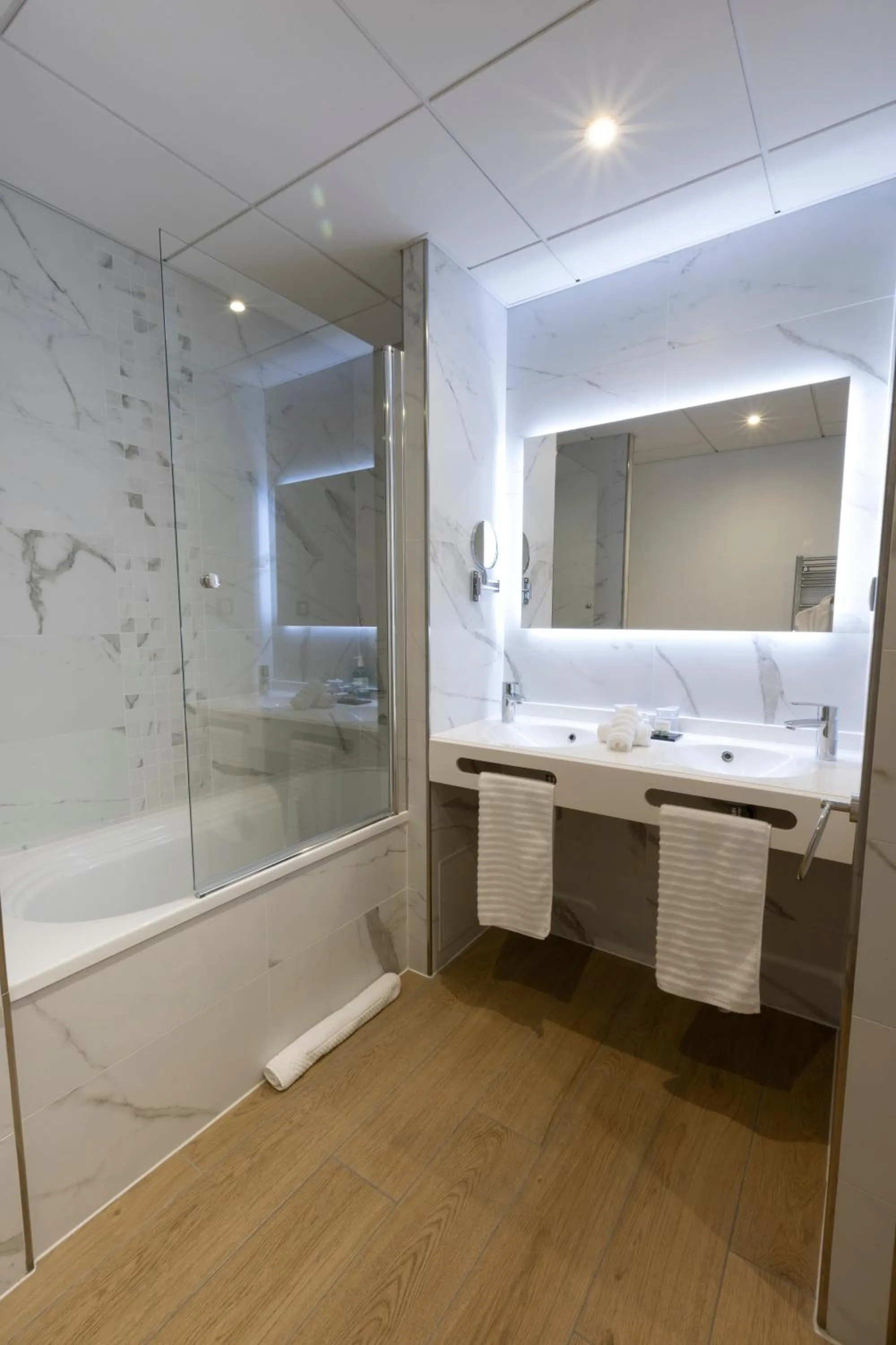 Bathroom in Les Terrasses du Port