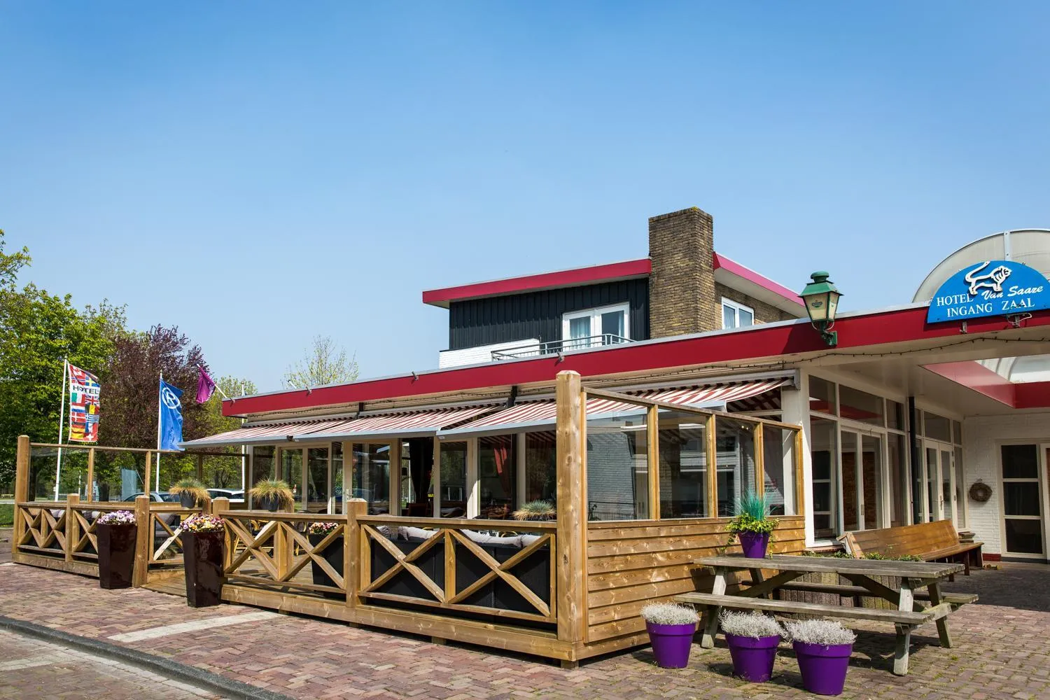 Property building in Hotel and Restaurant van Saaze