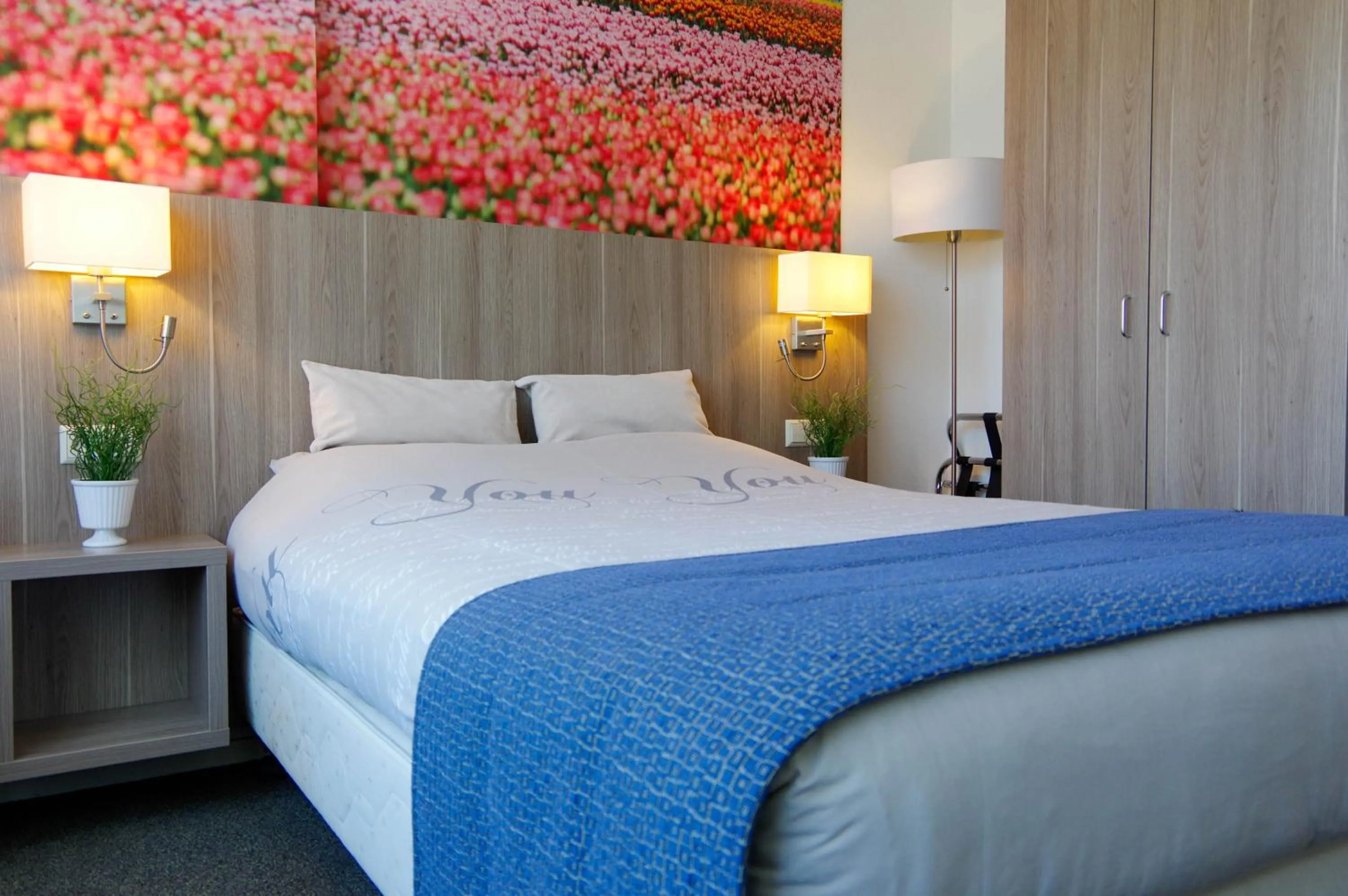 Bed in Hotel and Restaurant van Saaze