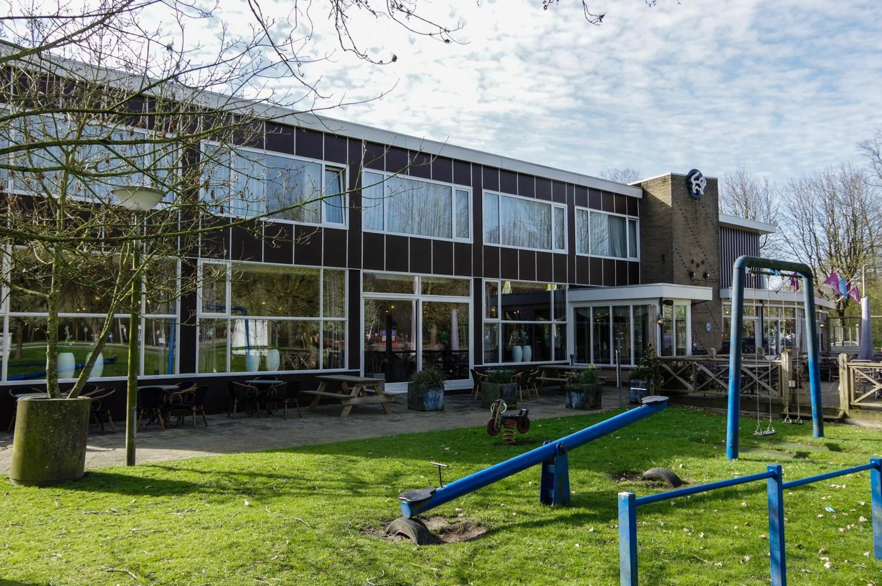 Facade/entrance in Hotel and Restaurant van Saaze
