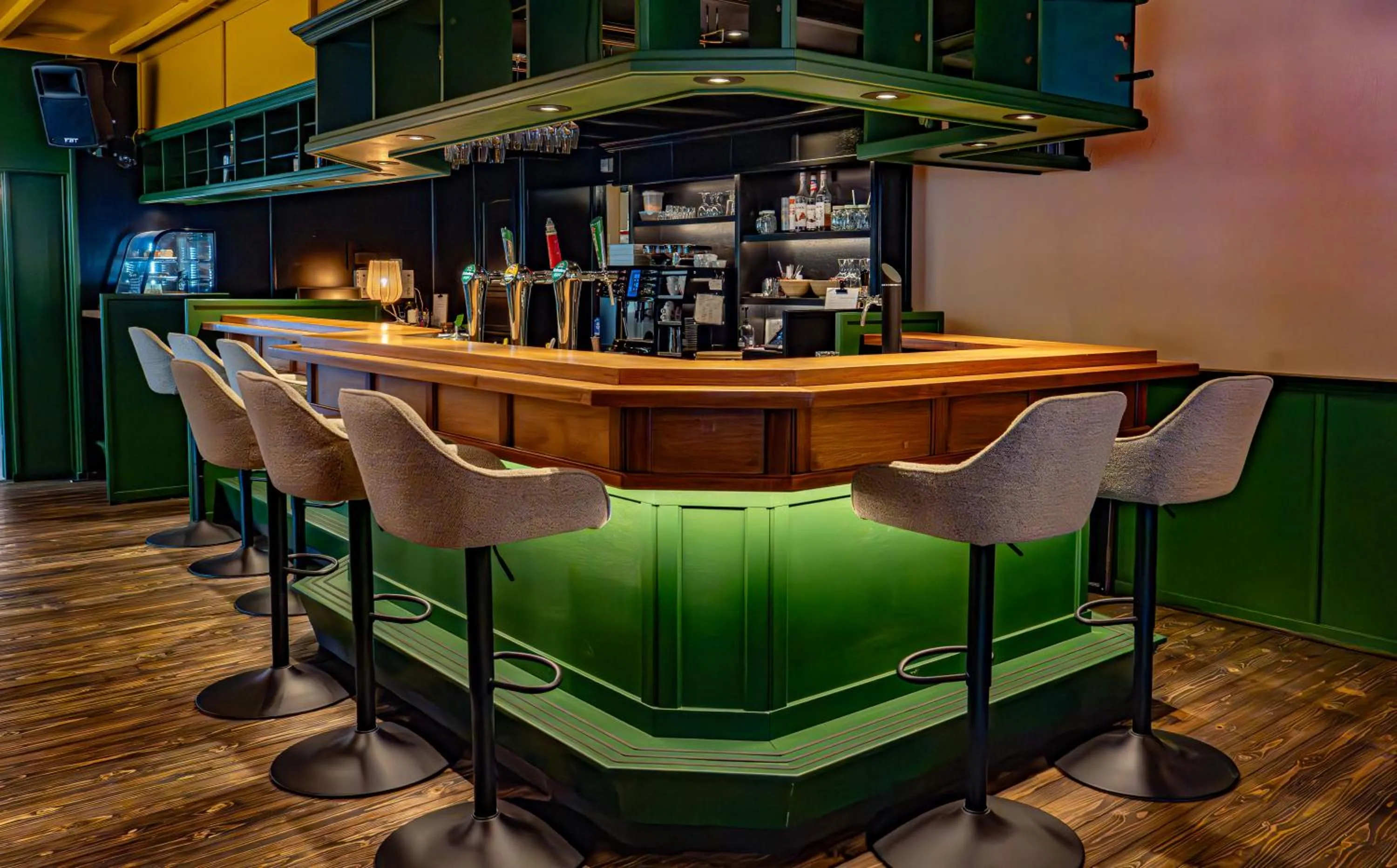 Lounge or bar in Hotel and Restaurant van Saaze