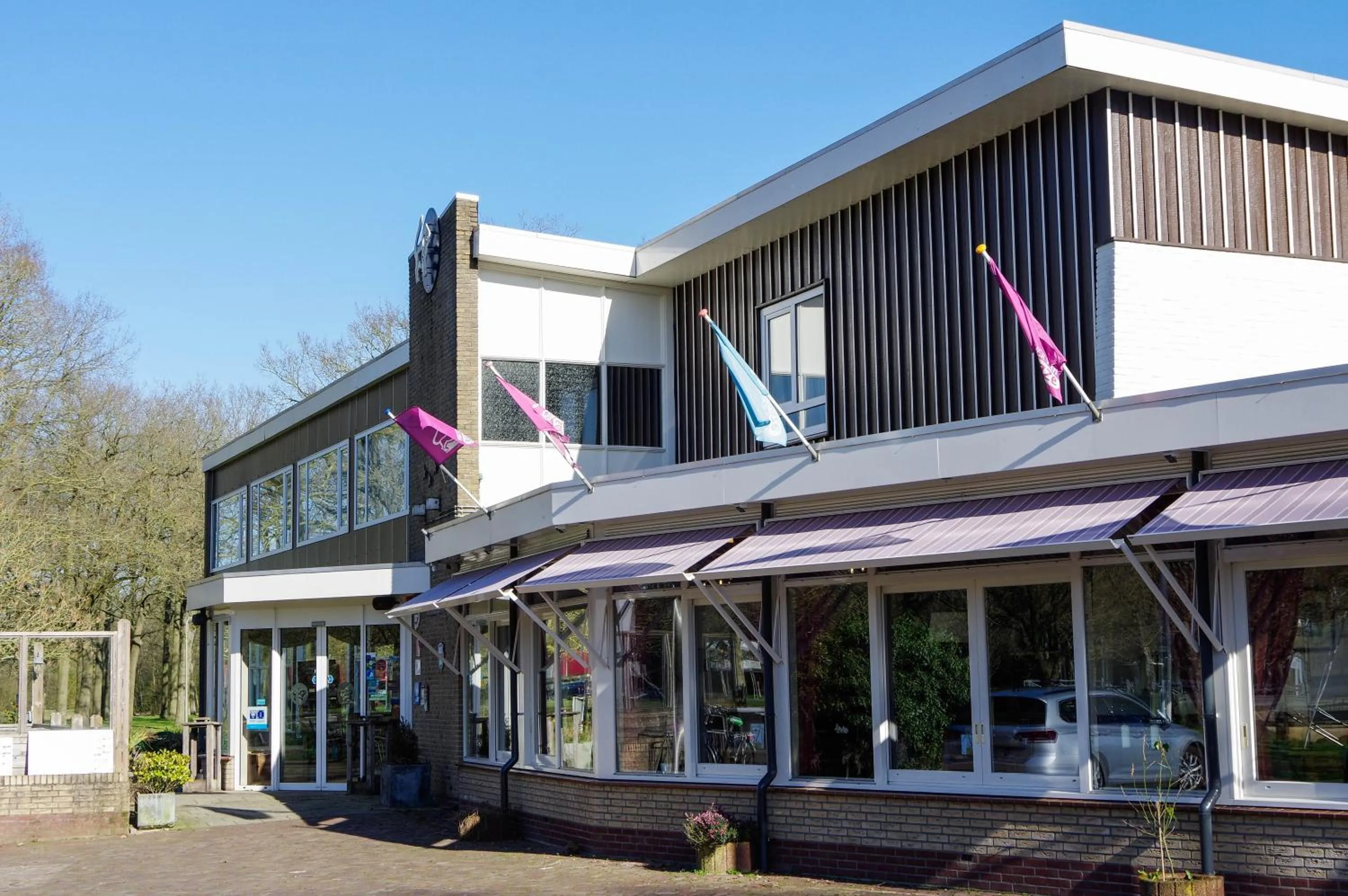 Property building in Hotel and Restaurant van Saaze