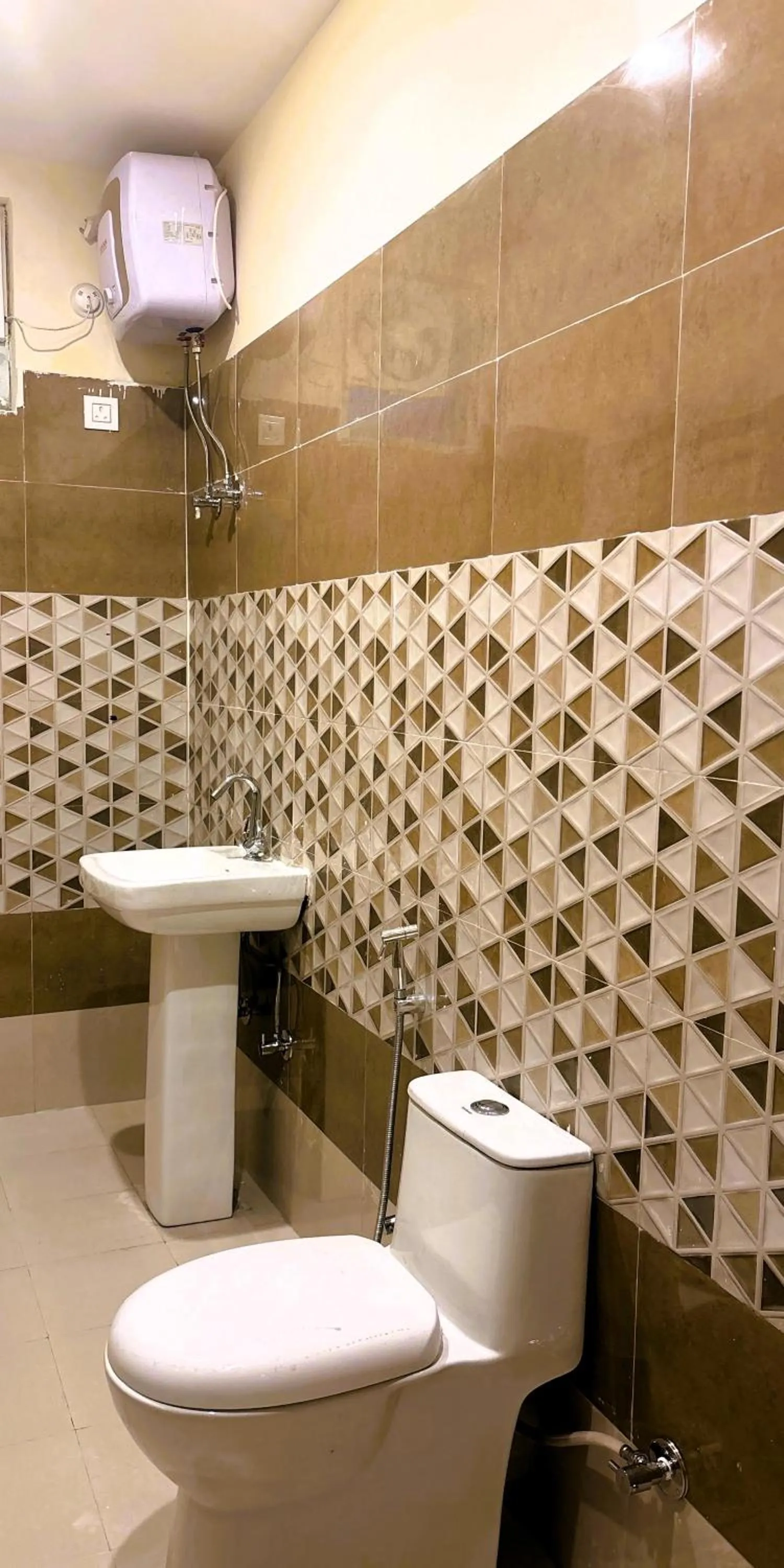 Shower in Hotel Grand Parador