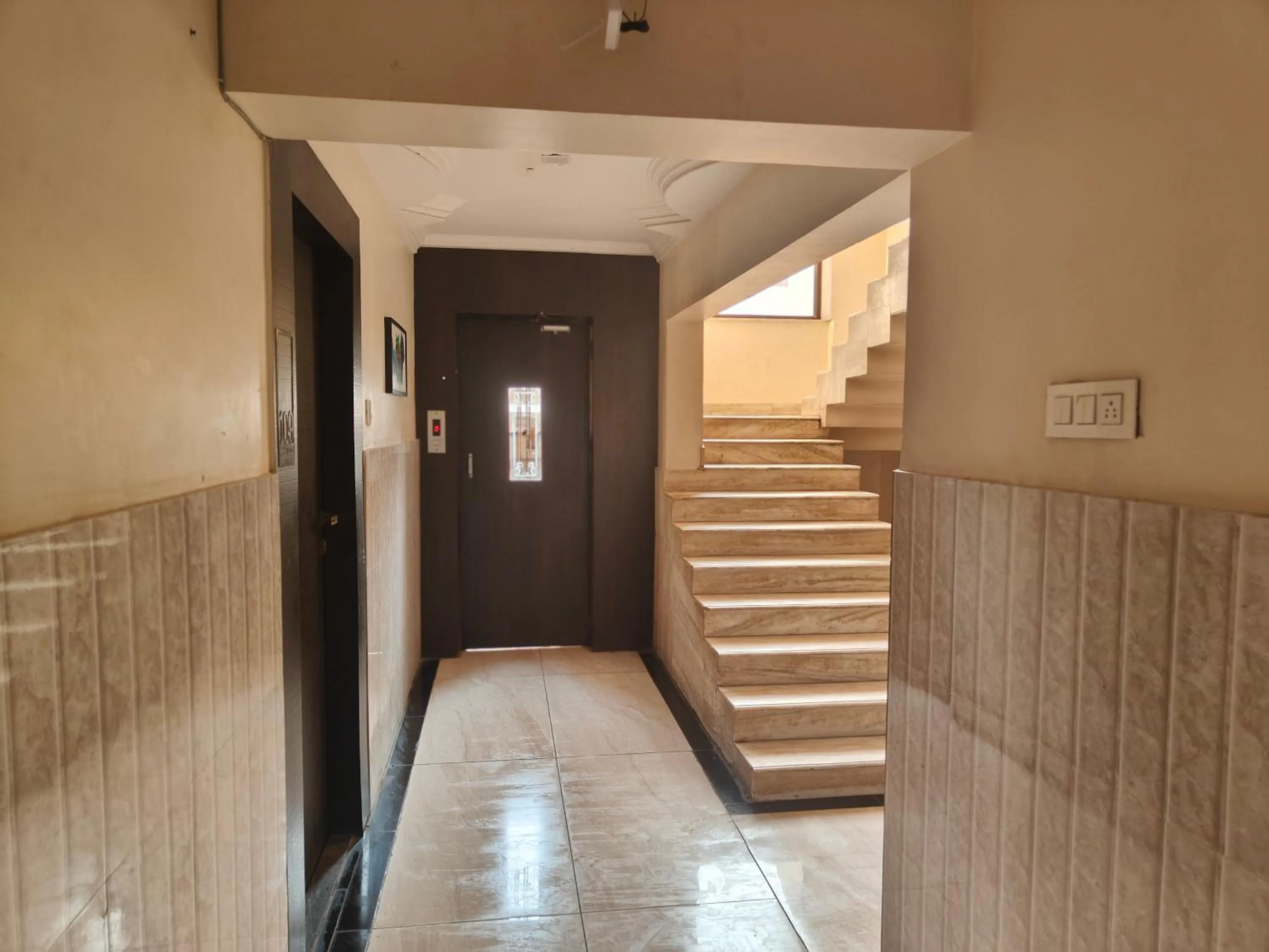 Property building in Hotel Shirdi Park Inn 80 Meters From Sai Samadhi Temple