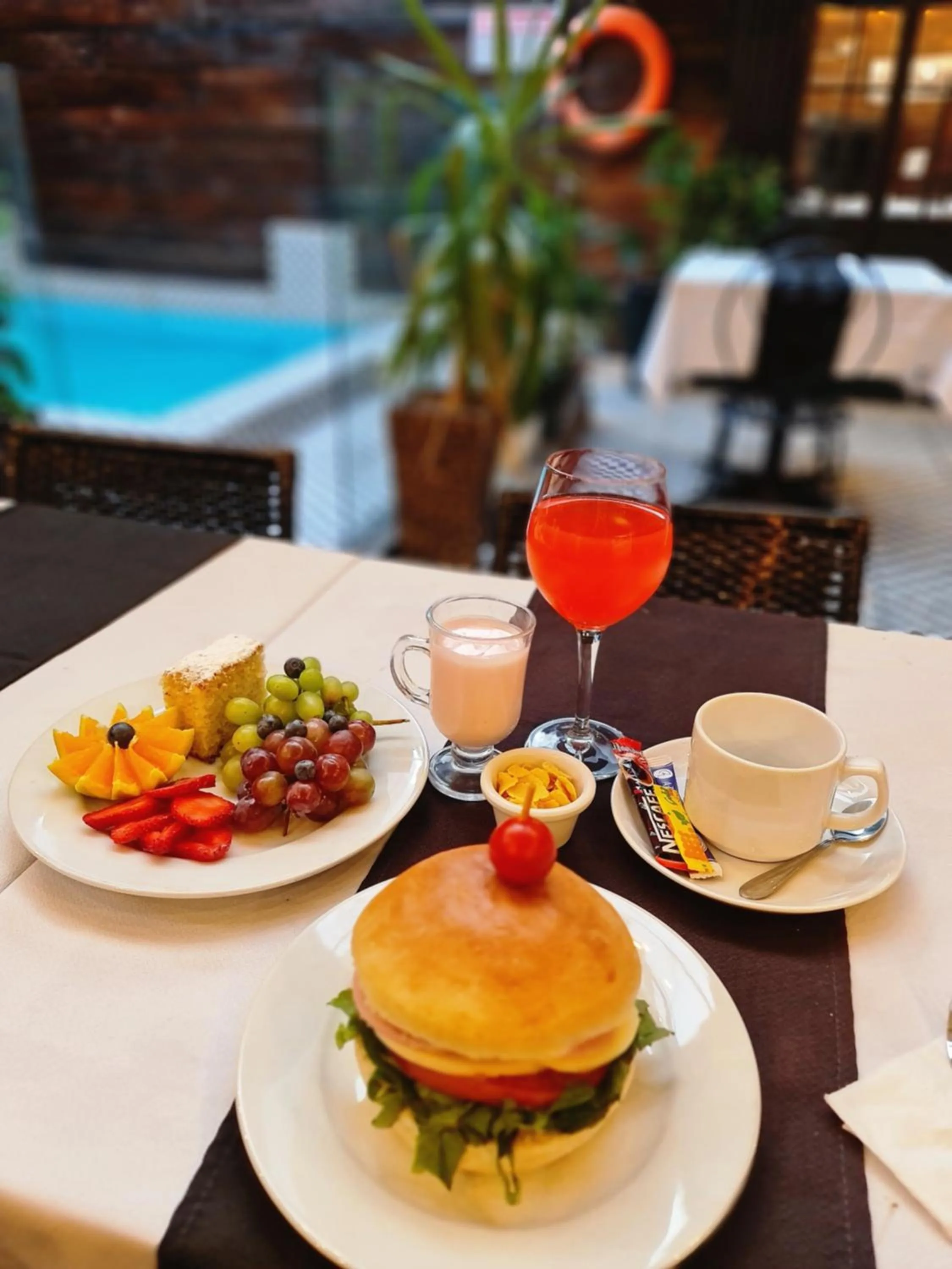 Breakfast in Tremo Bellas Artes