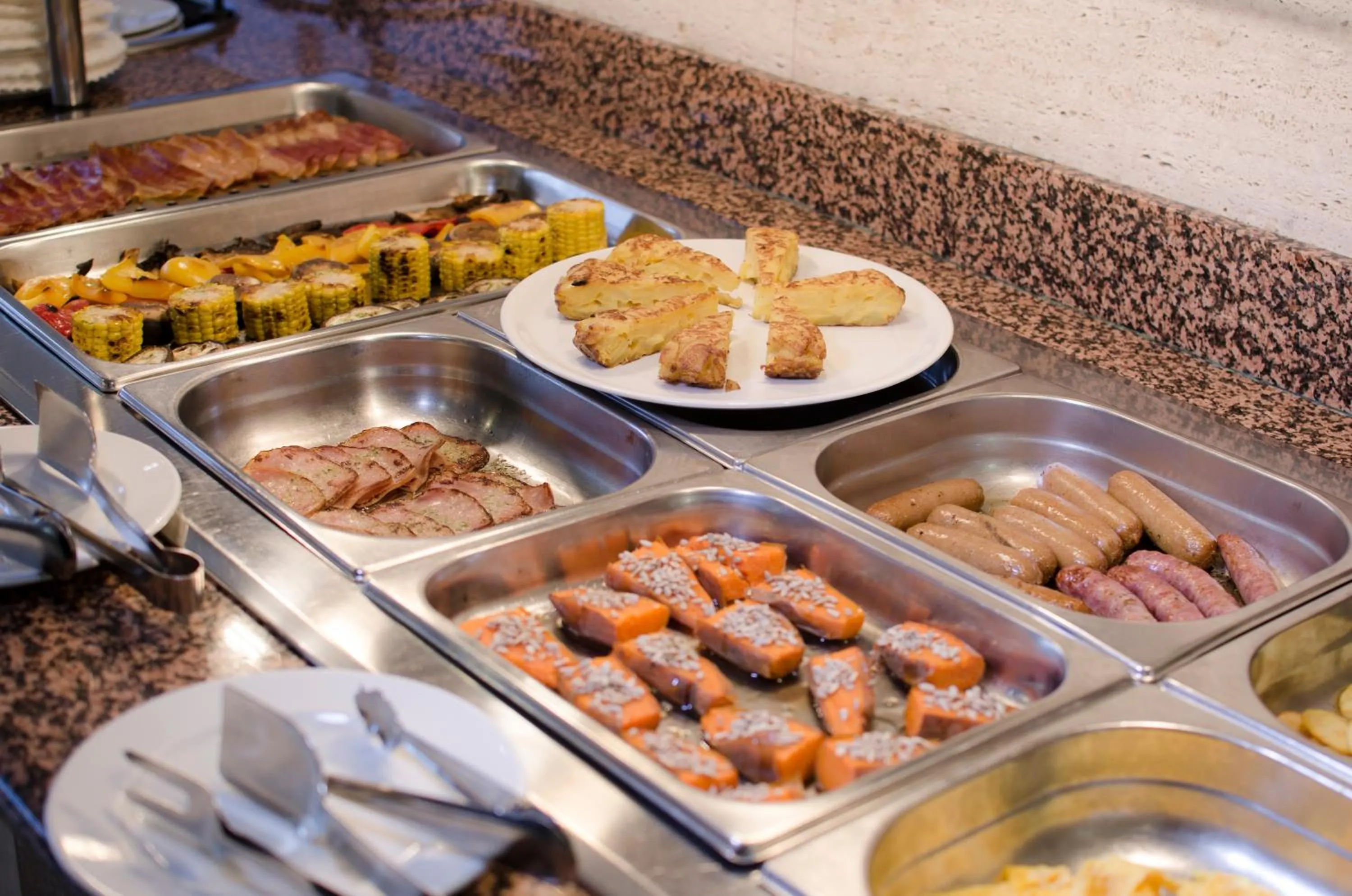 Breakfast in Paraiso Beach by Hoteles Centric -Adult Only