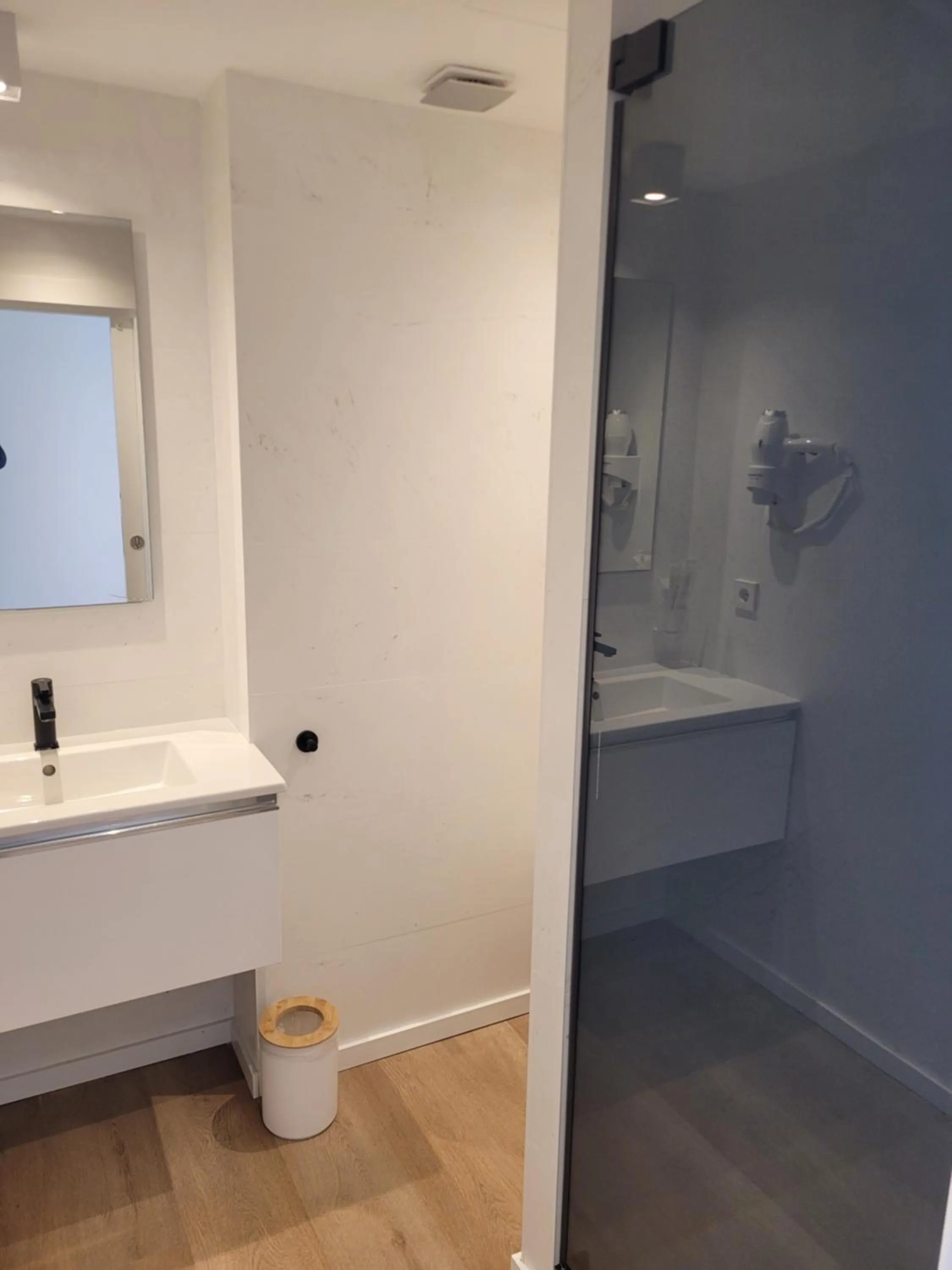 Shower, Bathroom in Paraiso Beach by Hoteles Centric -Adult Only