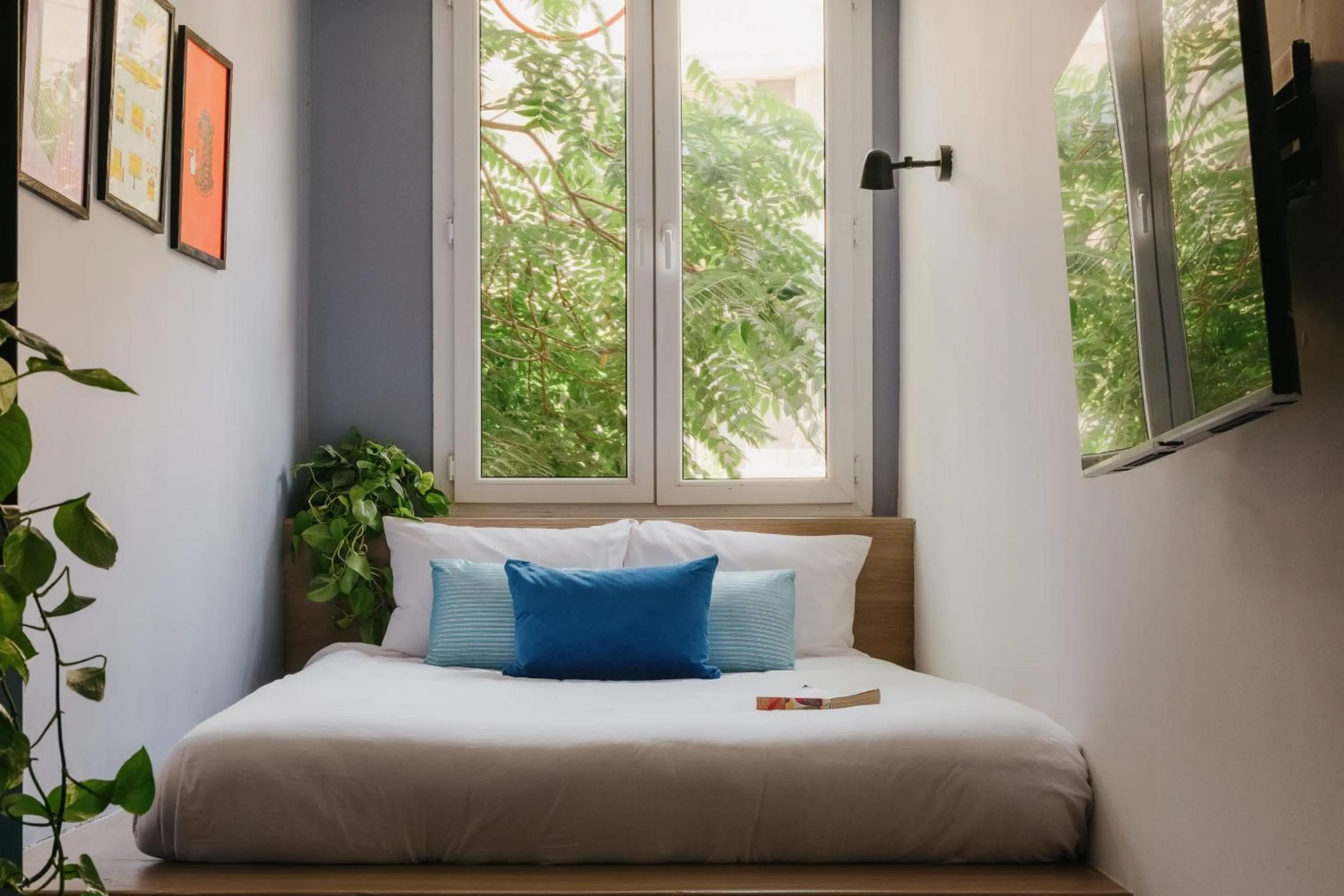 Bed in Brassbell l DT l Hannaux l Tahrir sq