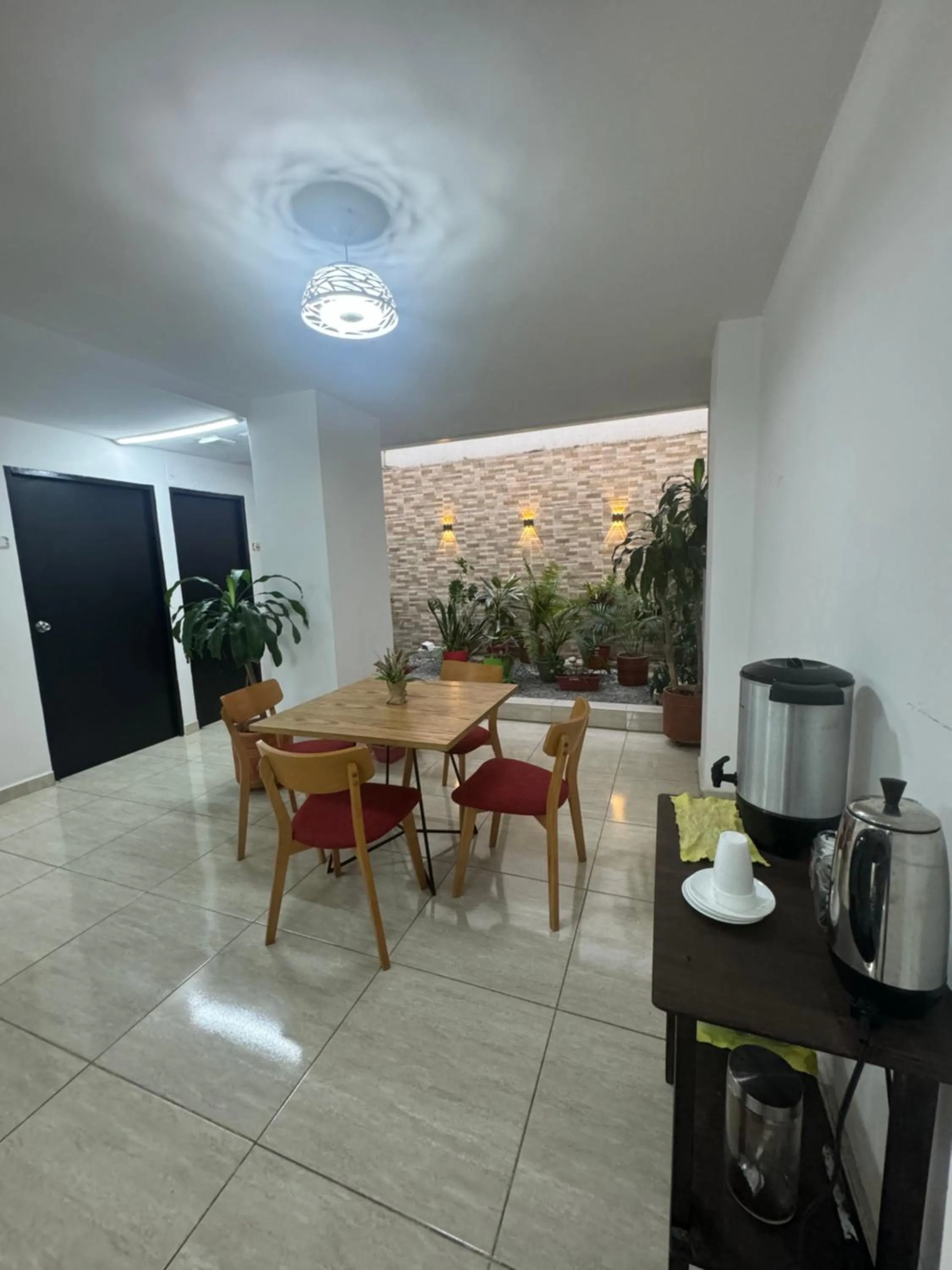 Coffee/tea facilities in Hotel Mar Inn Cali