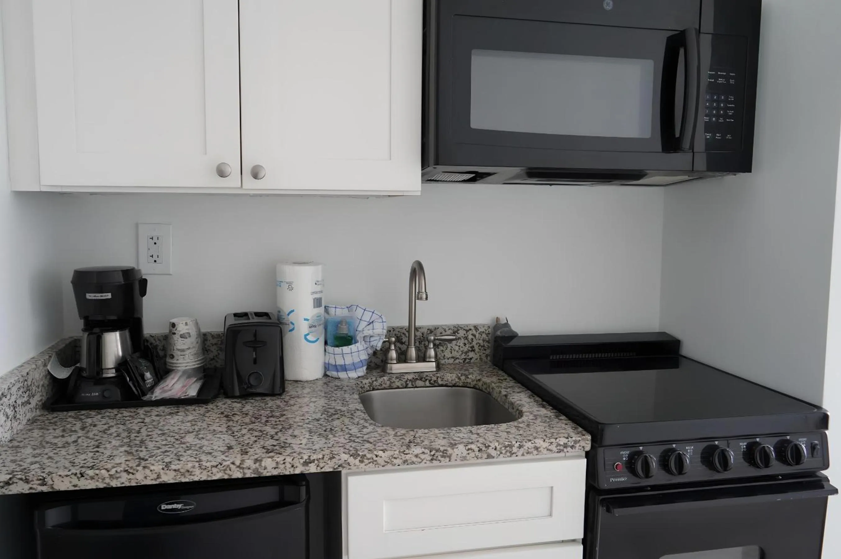 Kitchen or kitchenette in Indigo