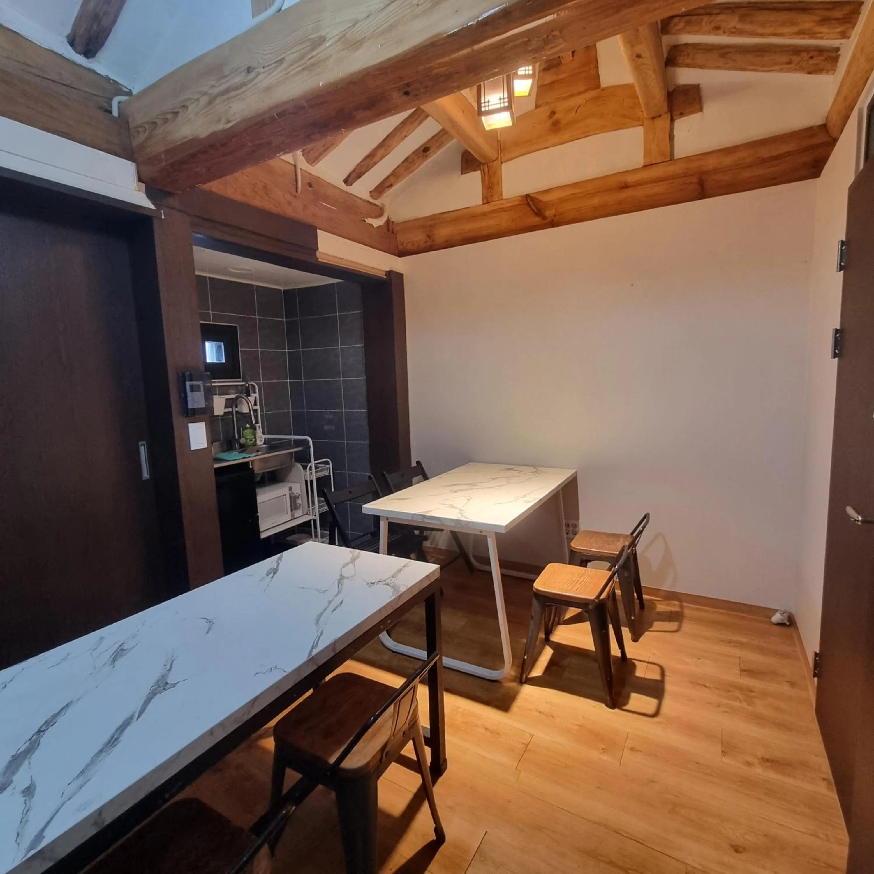 Bibimbap Hanok Guesthouse Gyeongbokgung