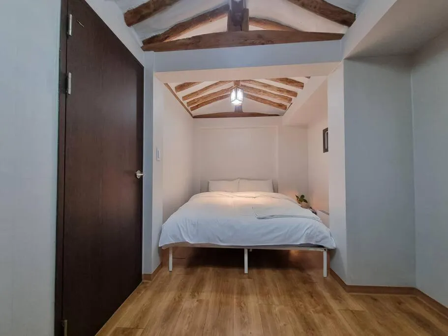 Bed in Bibimbap Hanok Guesthouse Gyeongbokgung