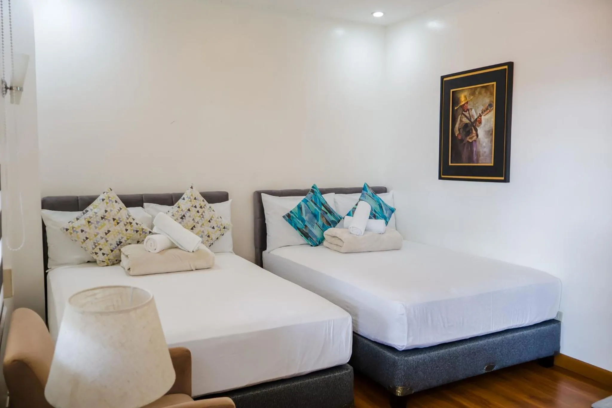 Bed in Teofely Gardens Resort near Tagaytay