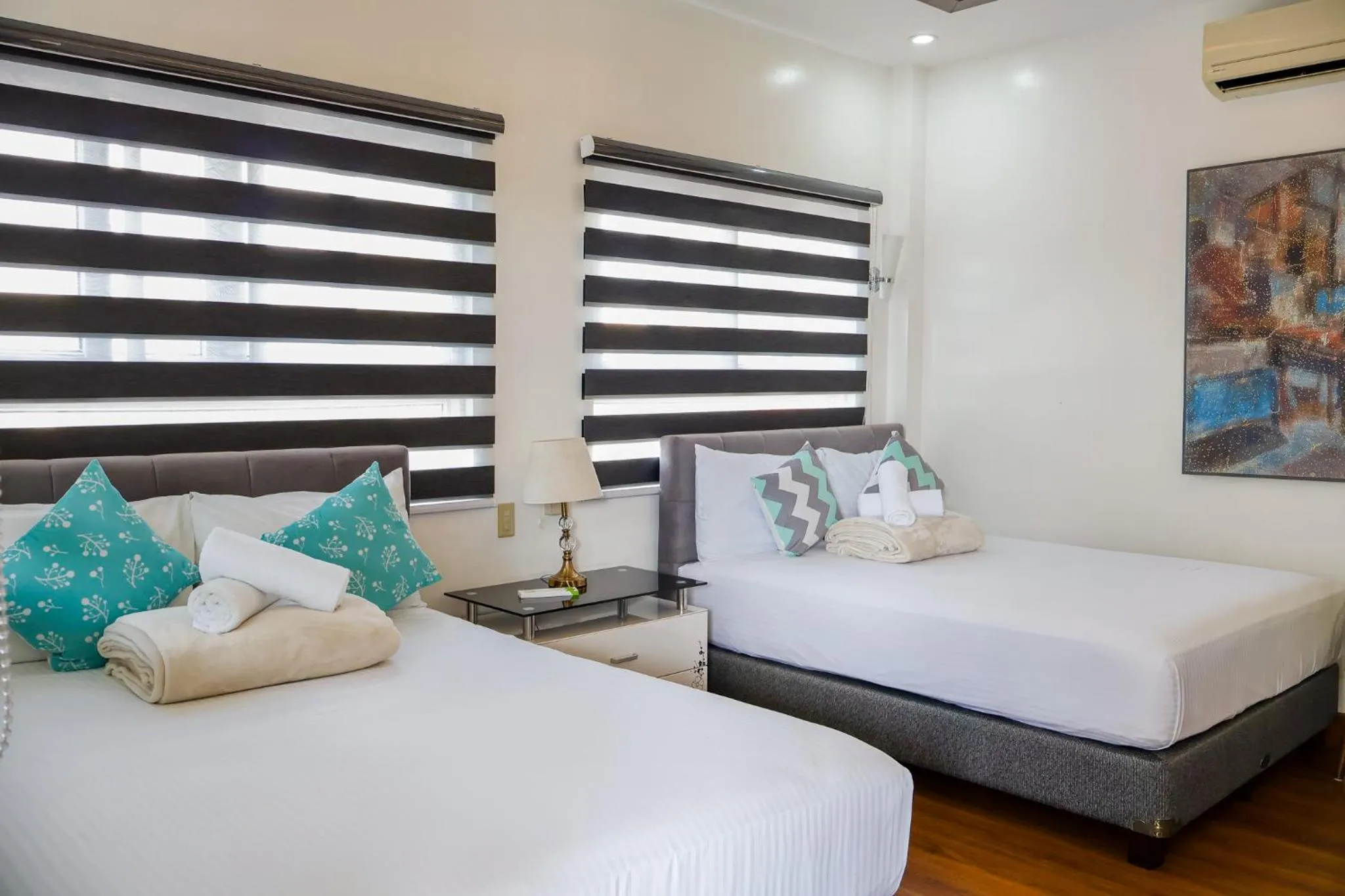 Bed in Teofely Gardens Resort near Tagaytay