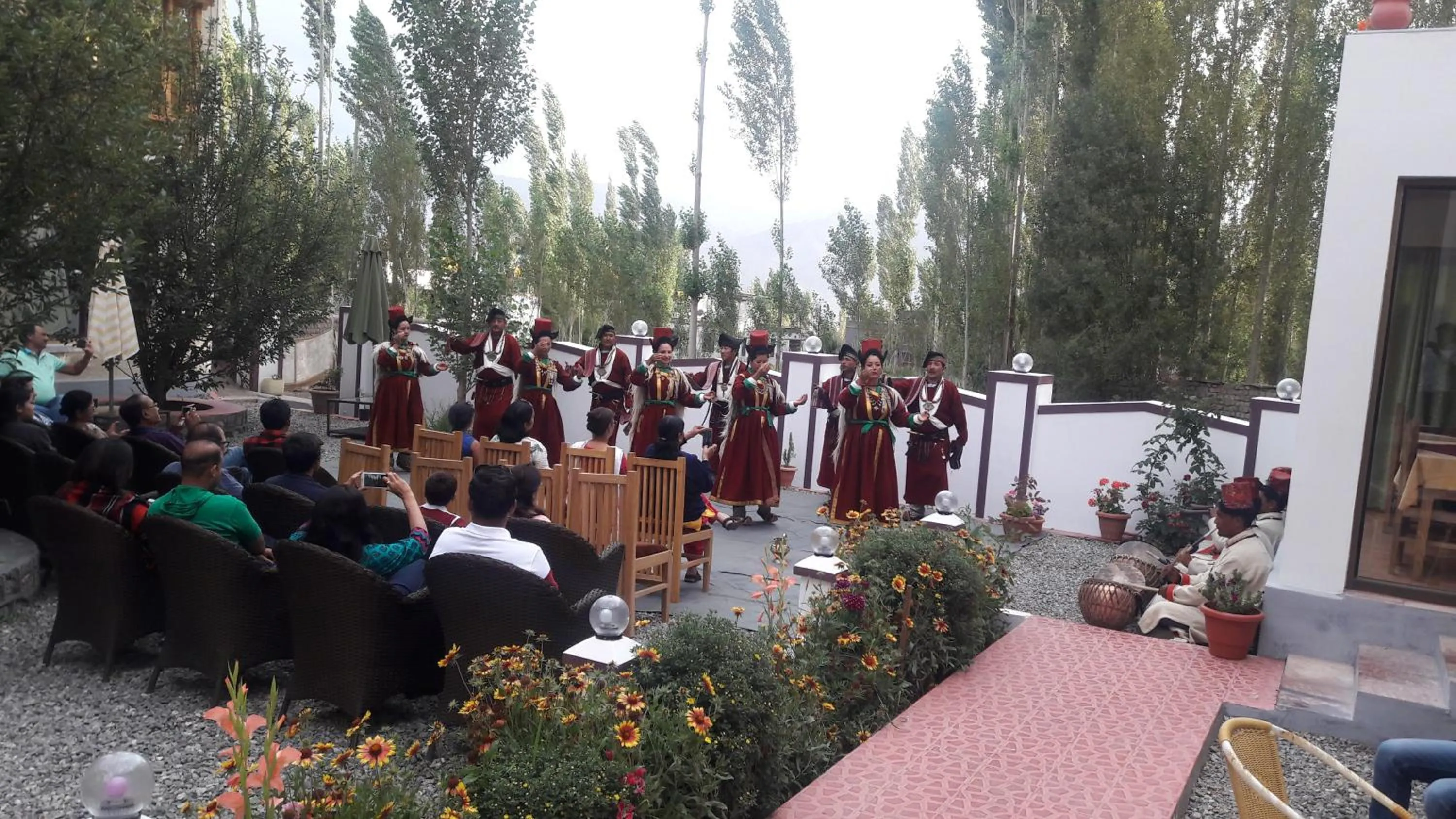 group of guests in Hotel Lhalingkha