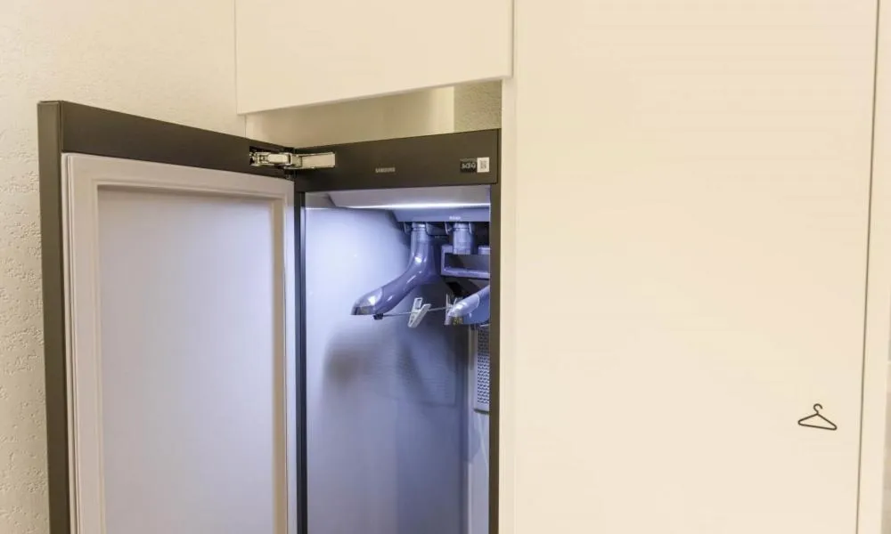 wardrobe in Uiwang Milos Hotel