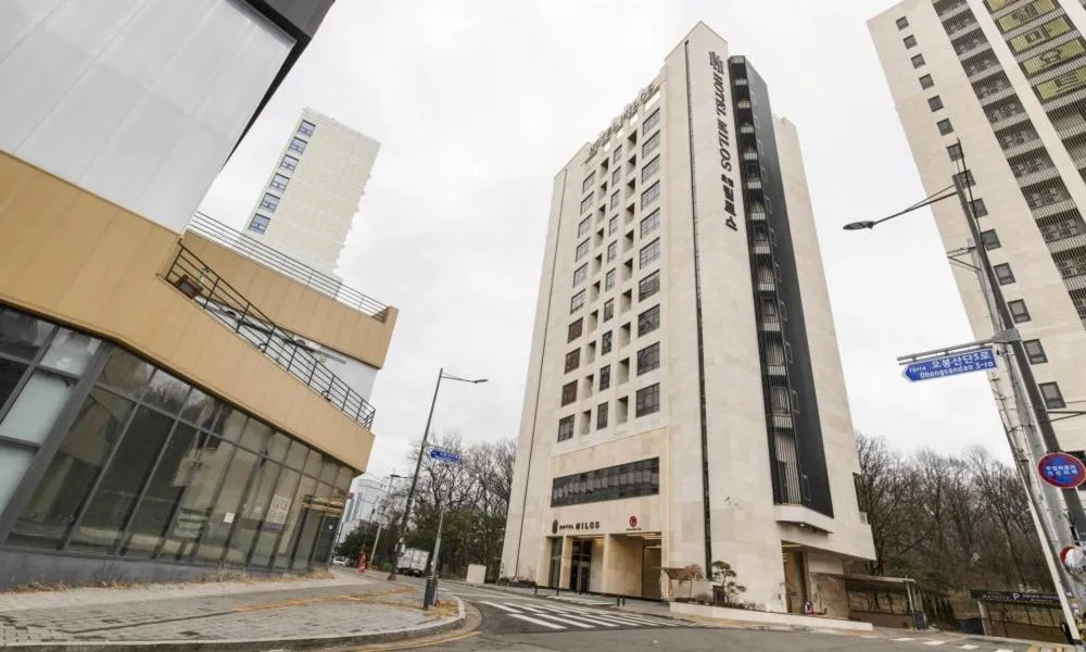 Property building in Uiwang Milos Hotel