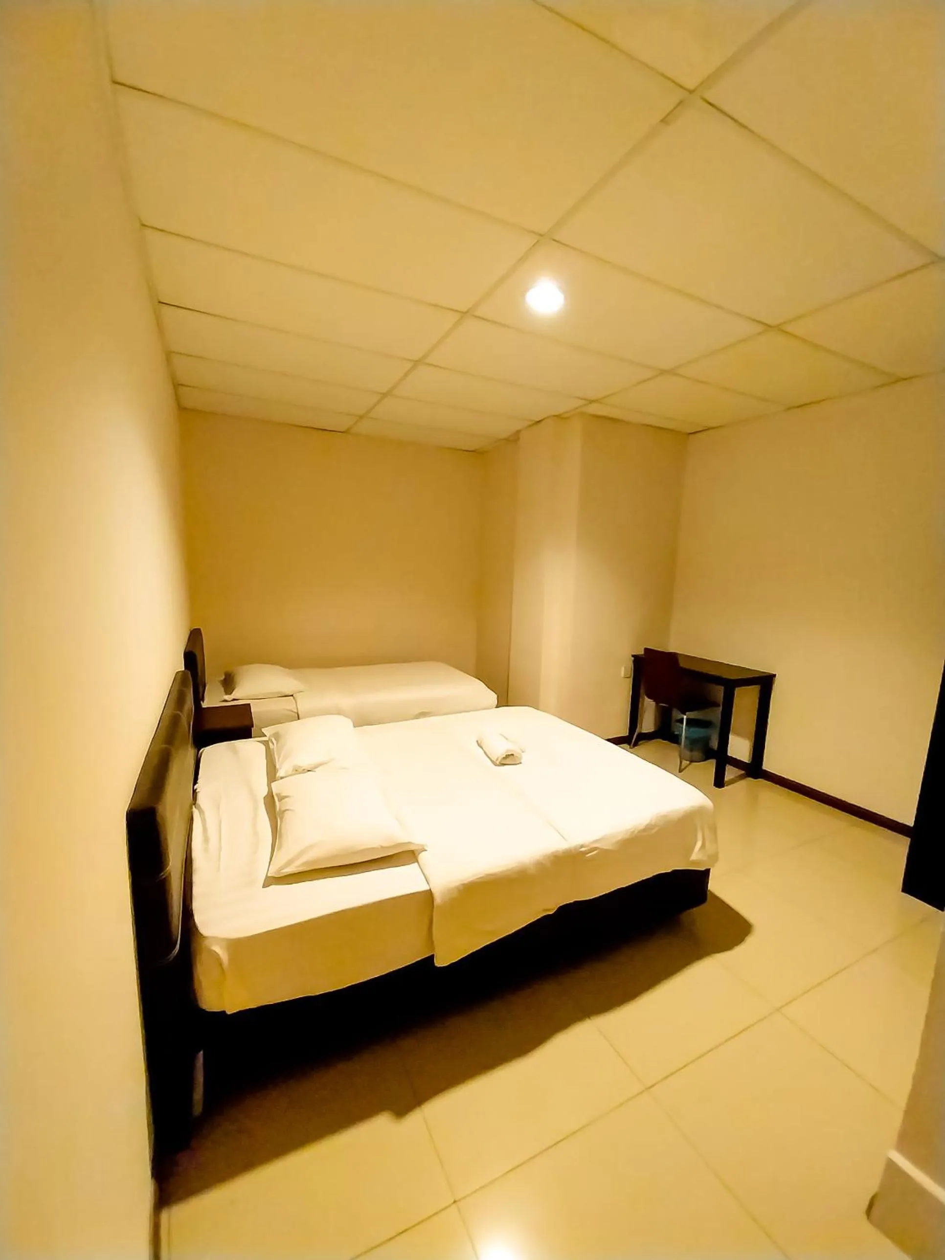 Photo of the whole room, Bed in MB Budget Hotel