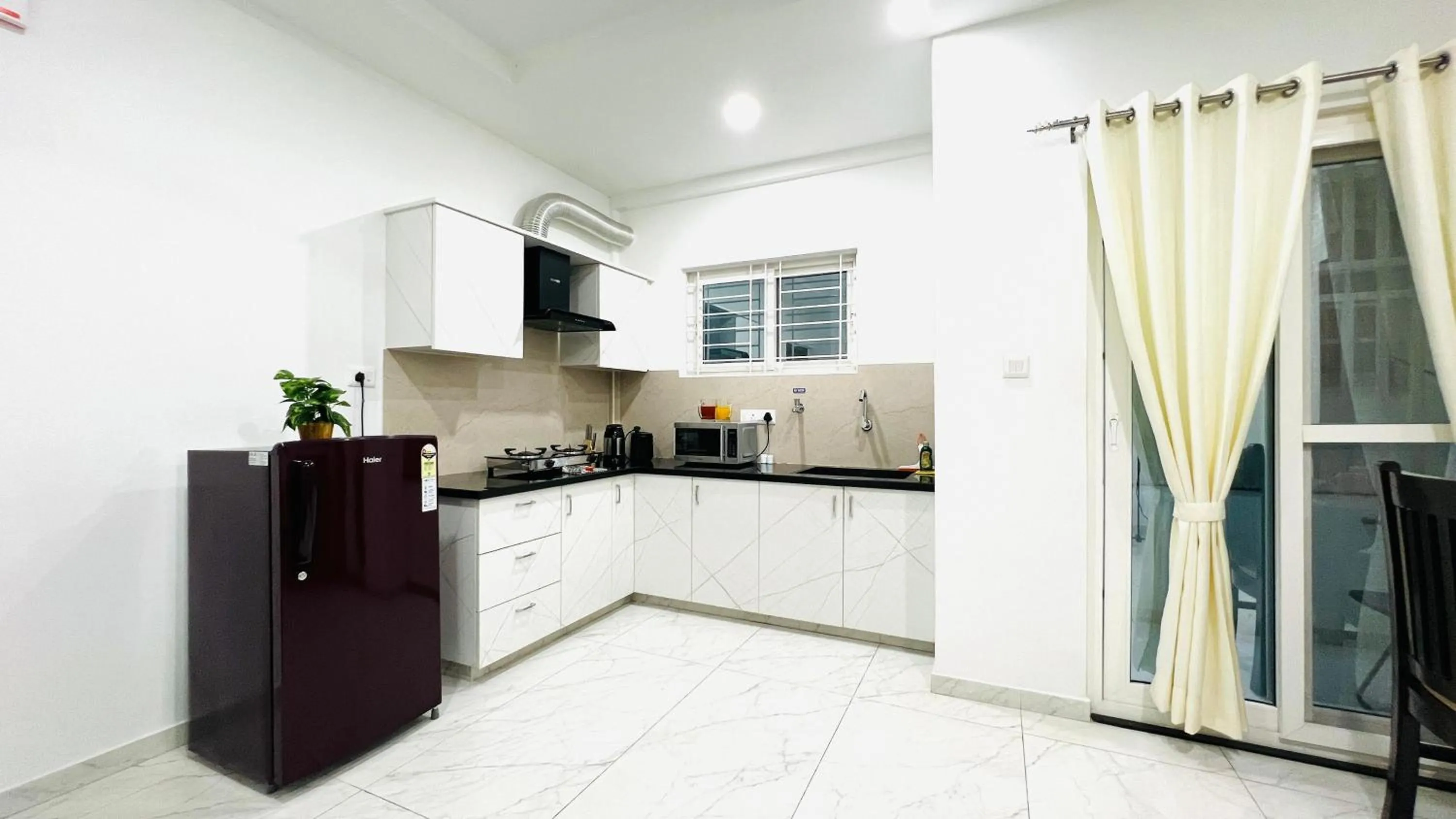 Coffee/tea facilities in Olive Serviced Apartments BTM Layout