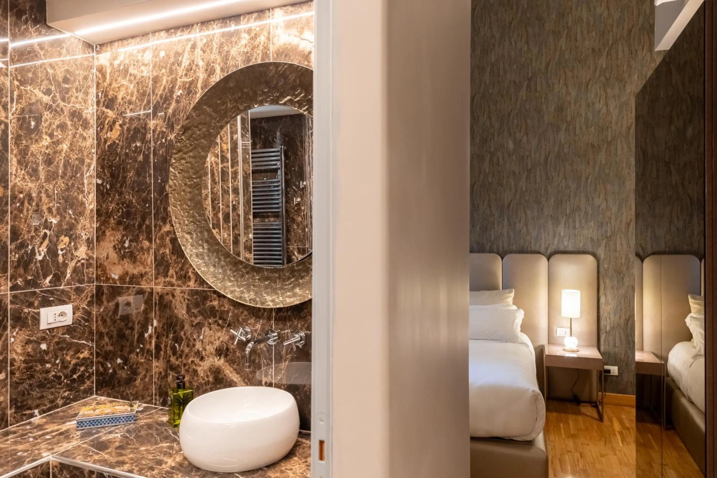 Bathroom, Bed in Residenza Pierret