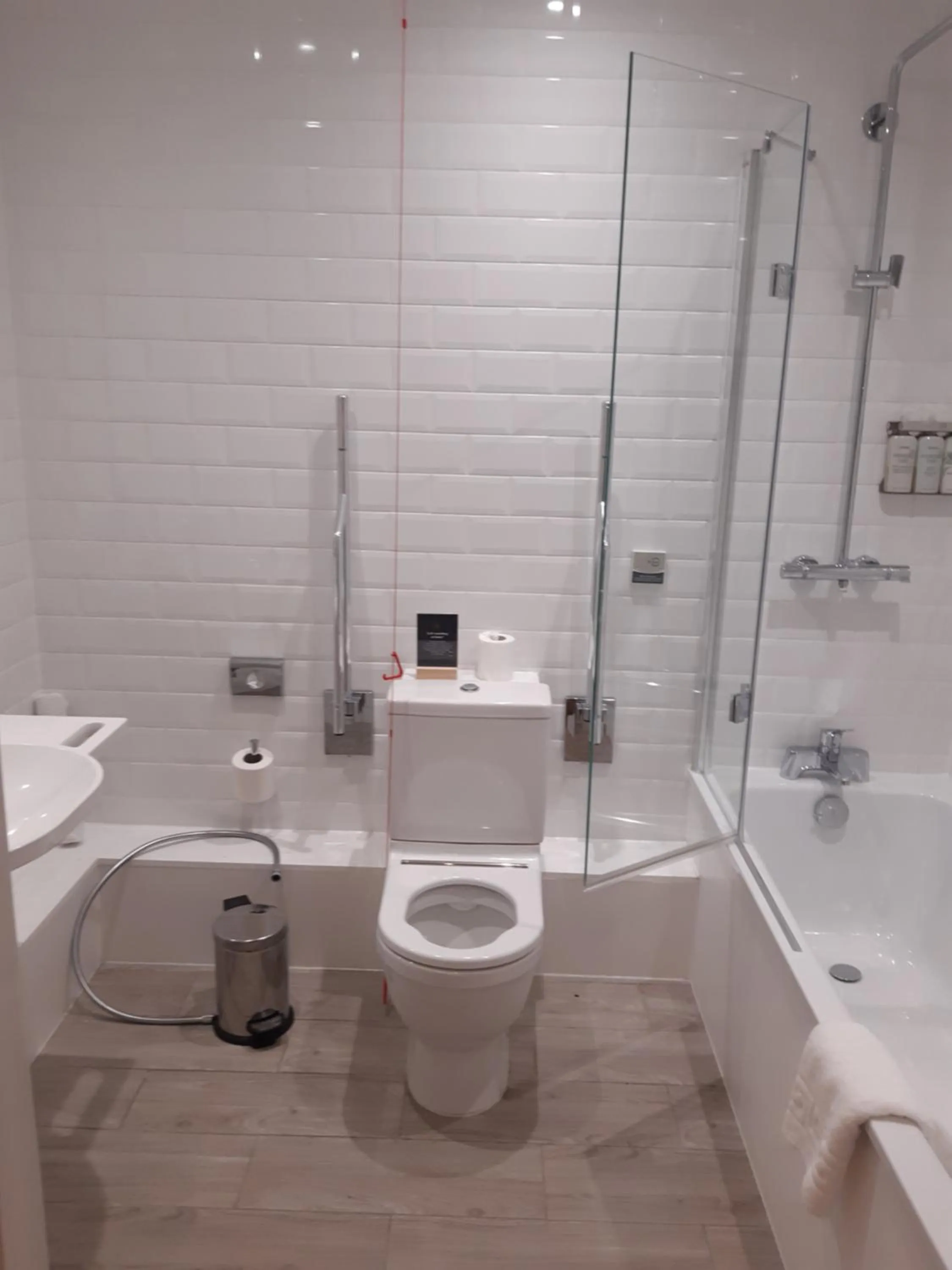 Toilet in voco Oxford Spires by IHG