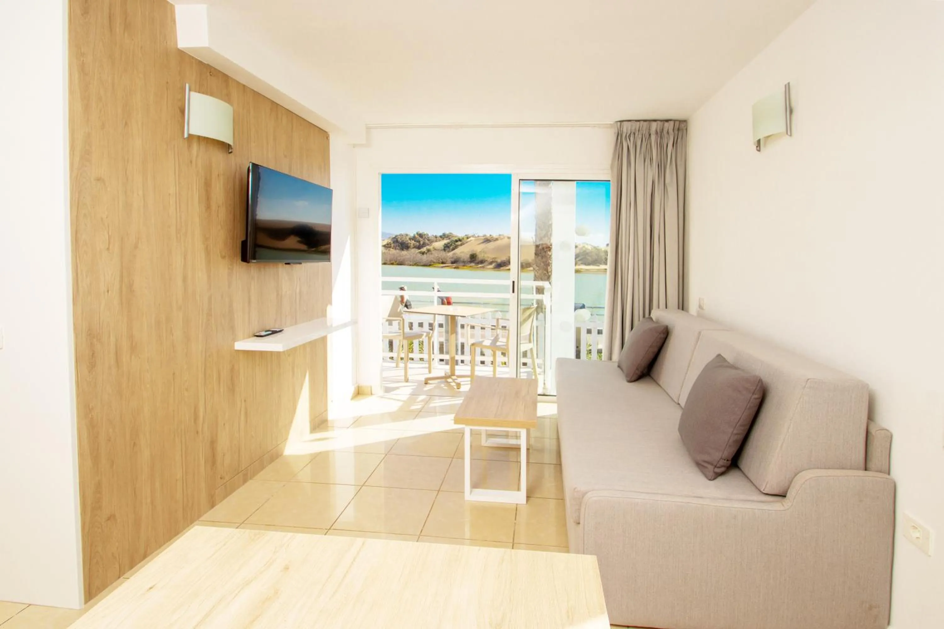 Apartamentos Cocoteros