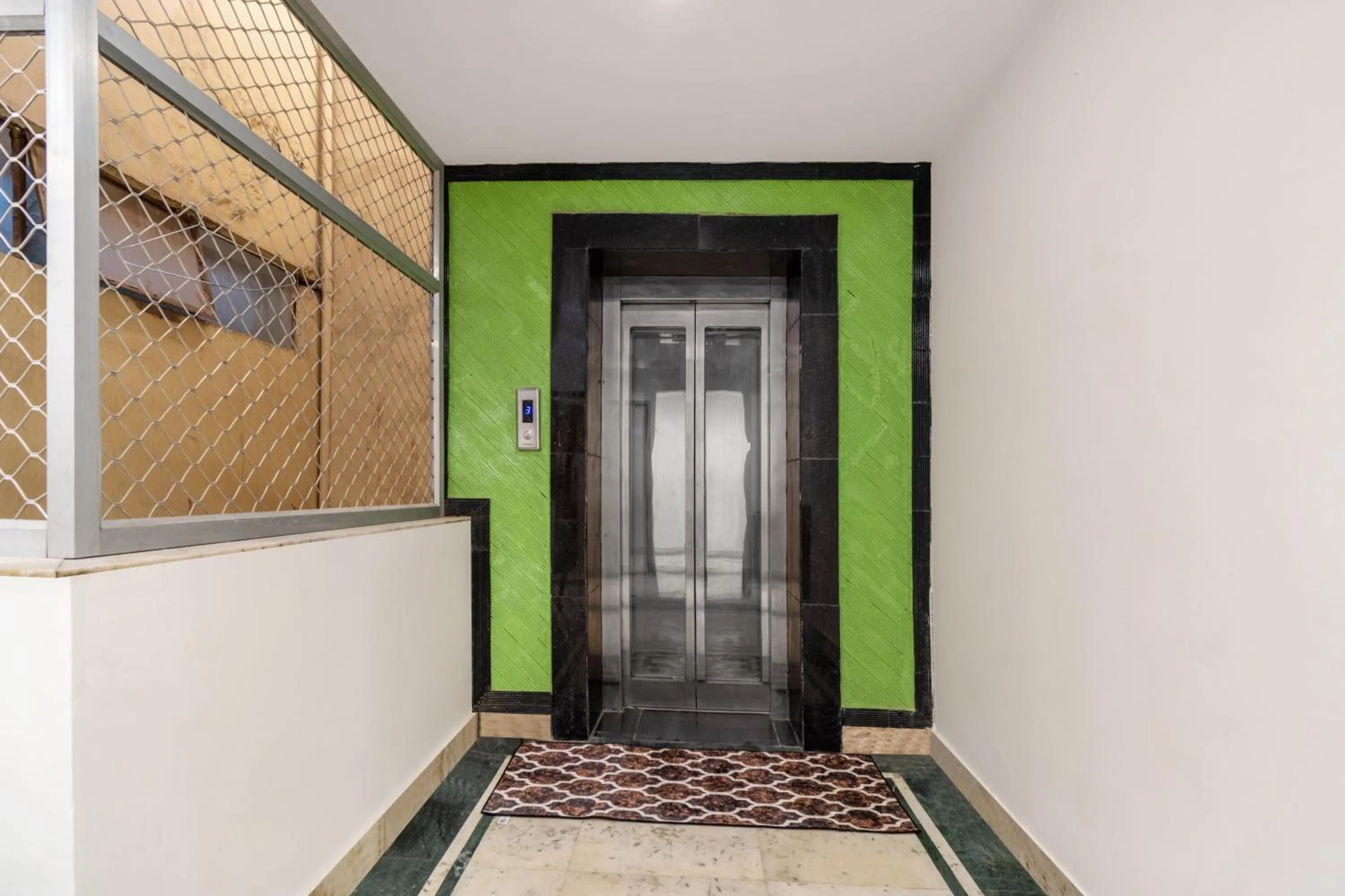 elevator in Hotel South Indian