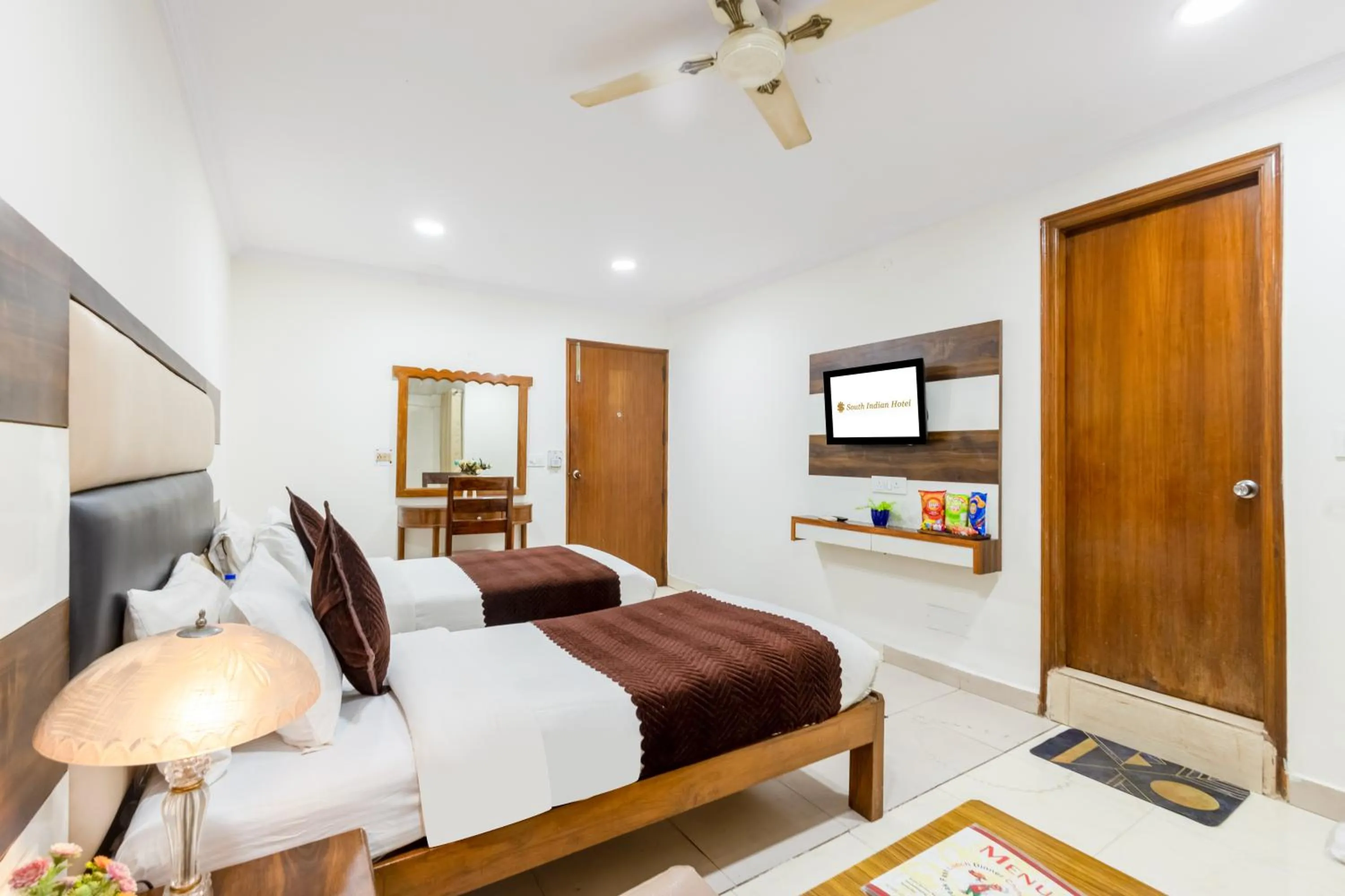 Bed in Hotel South Indian