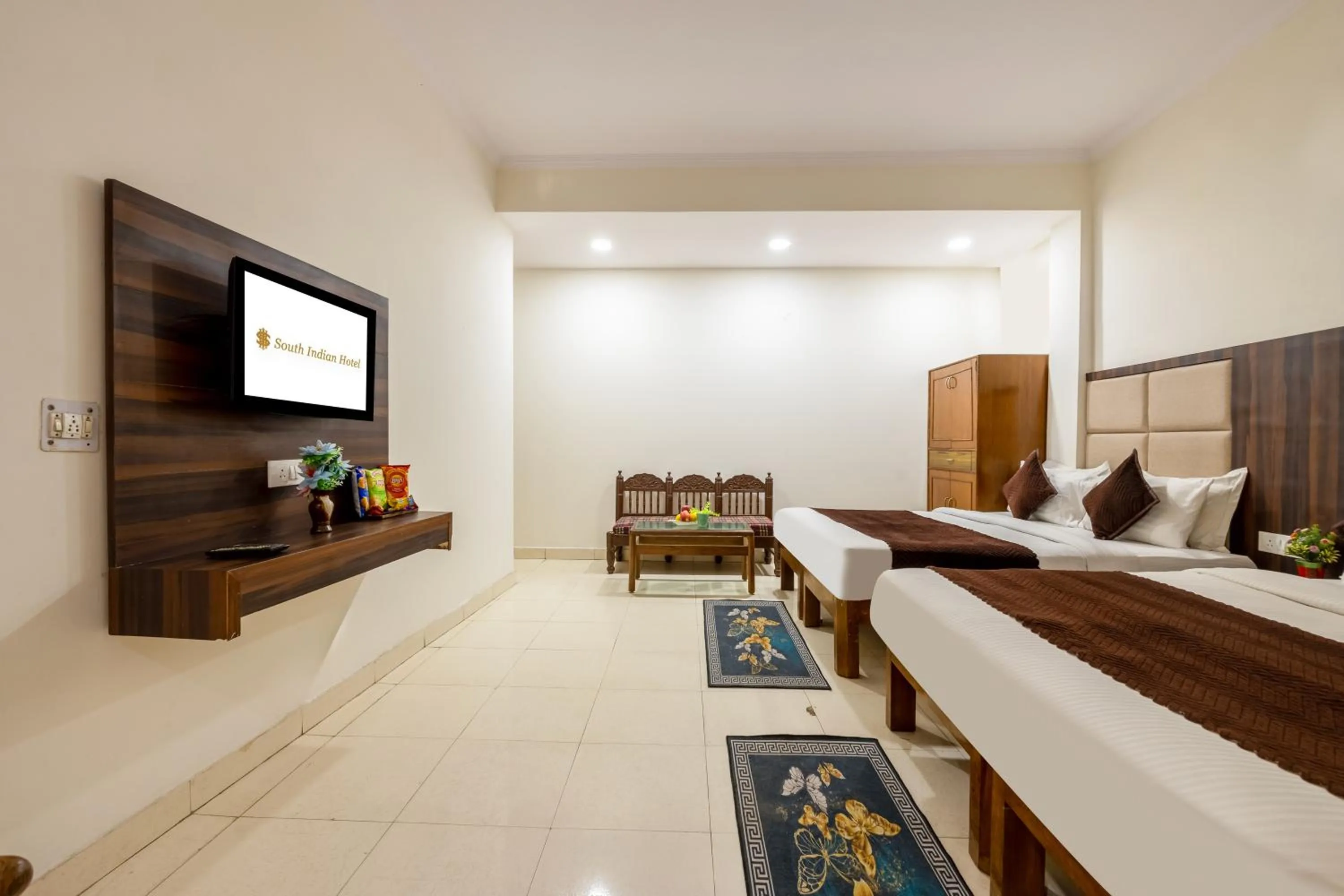 Bed in Hotel South Indian