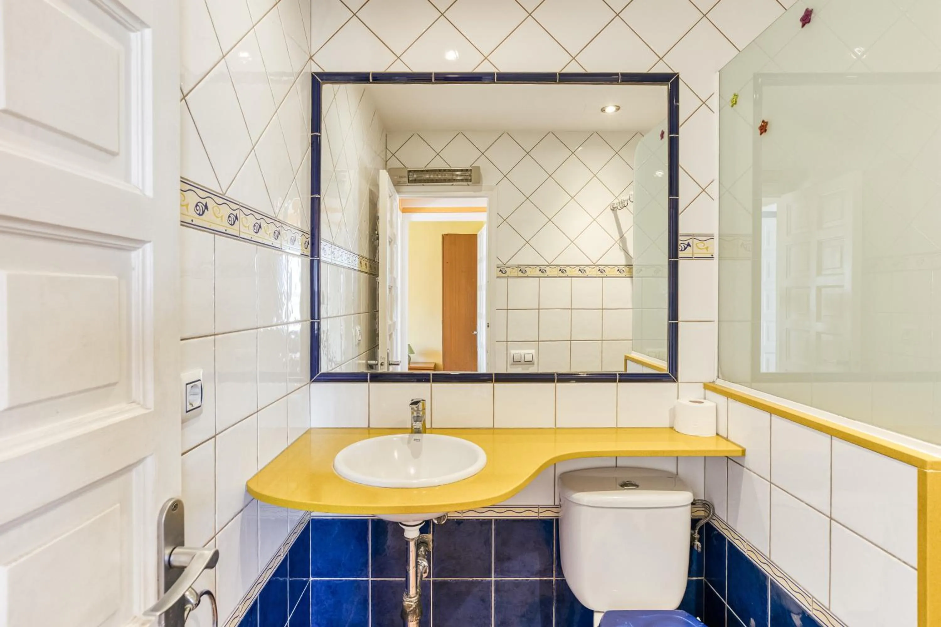 Bathroom in Mimosa