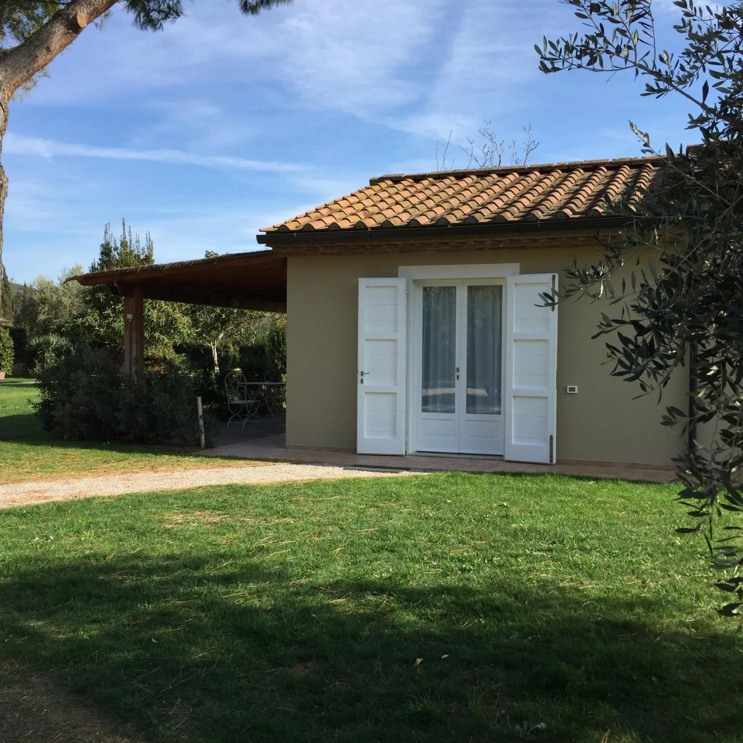 Facade/entrance in Relais Le Fornacelle