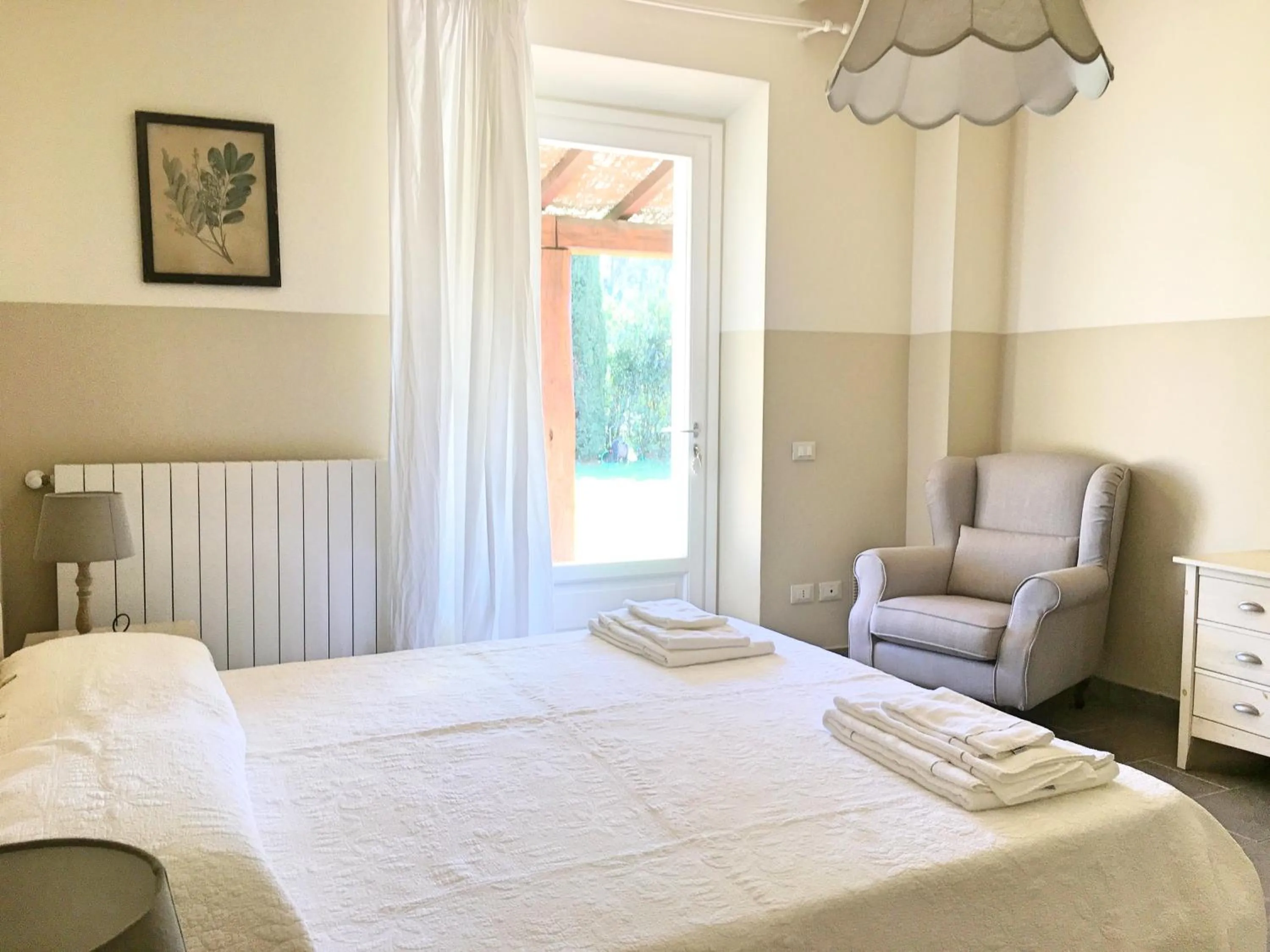 Bed in Relais Le Fornacelle